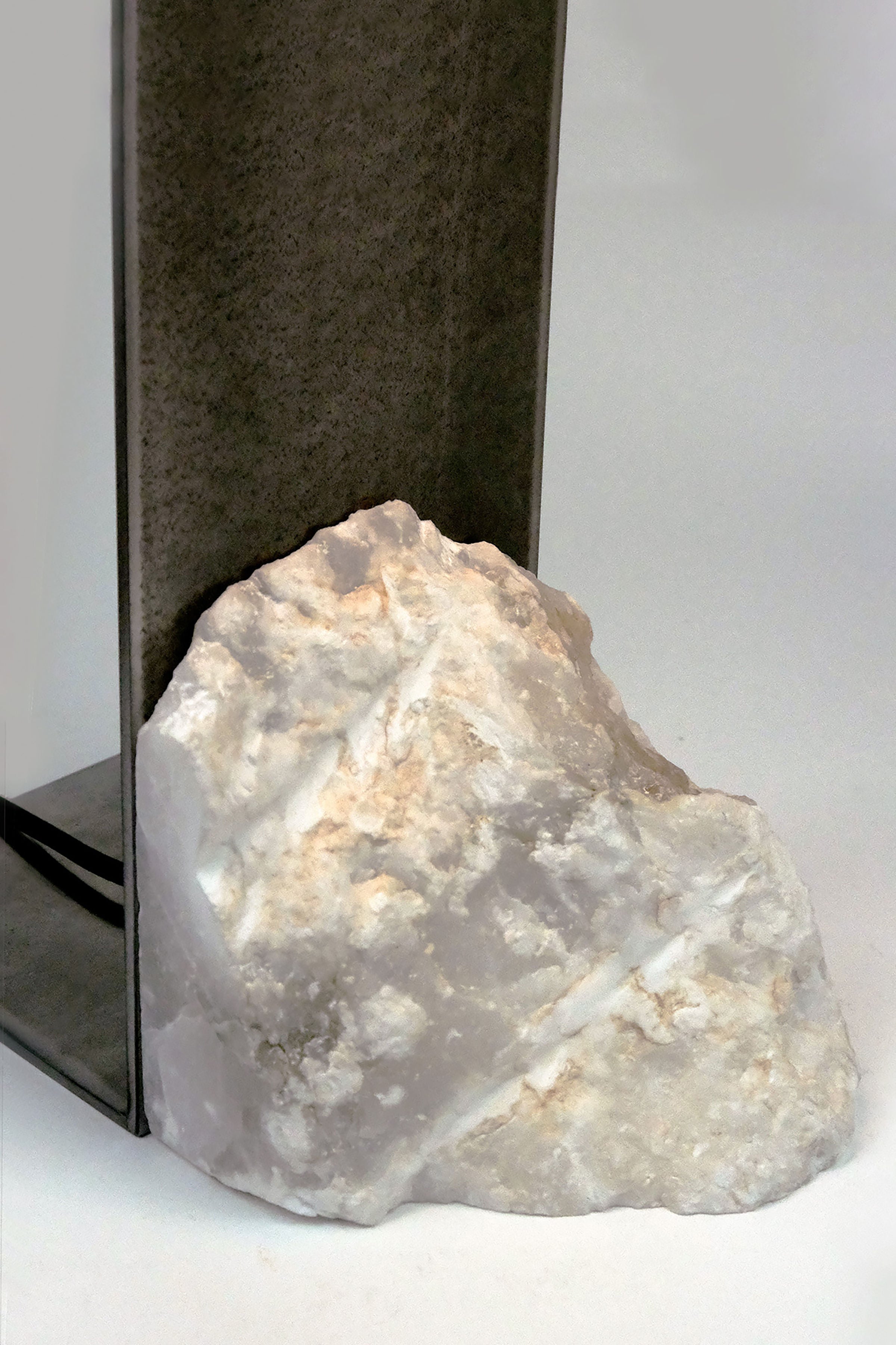 'Himalaya Lunar' - Vertical Table Lamp