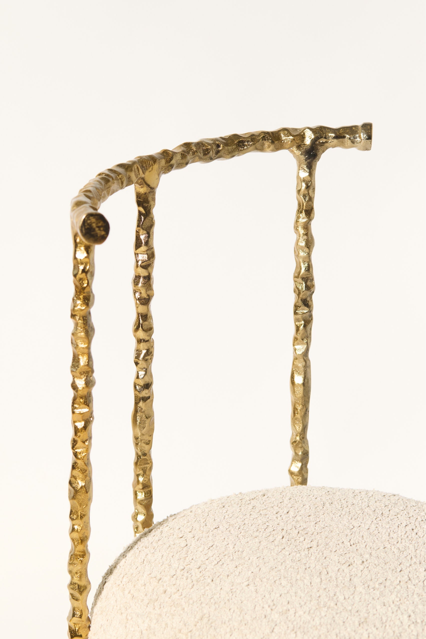 'Aurelius' Cast Aluminum Chair