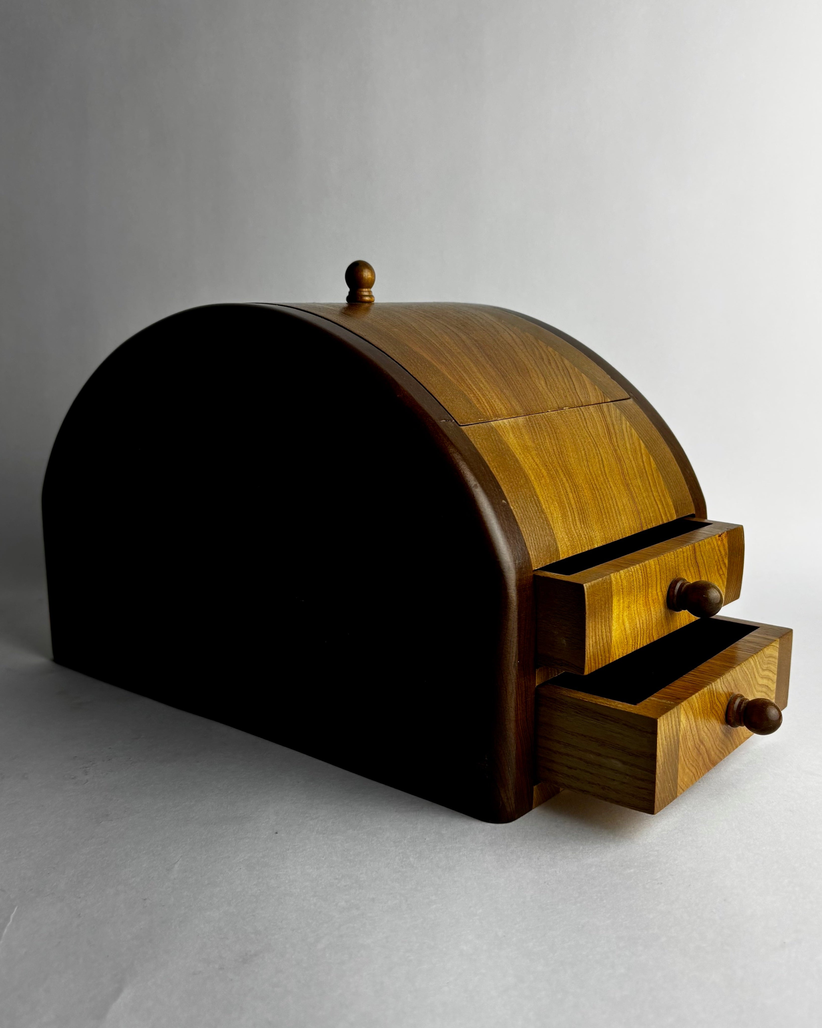 Post Modern Studio Craft Wood Jewelry Case Signed — detail view