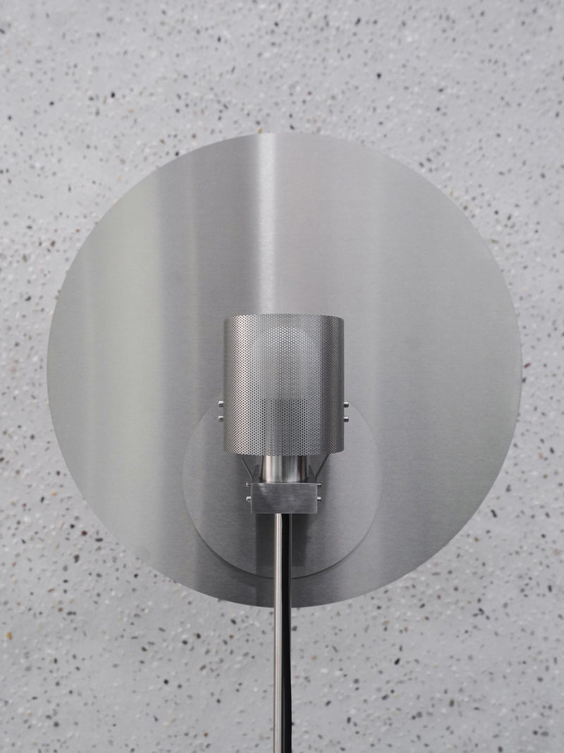 Calypso Light' Floor Lamp — close-up of brushed metal shade