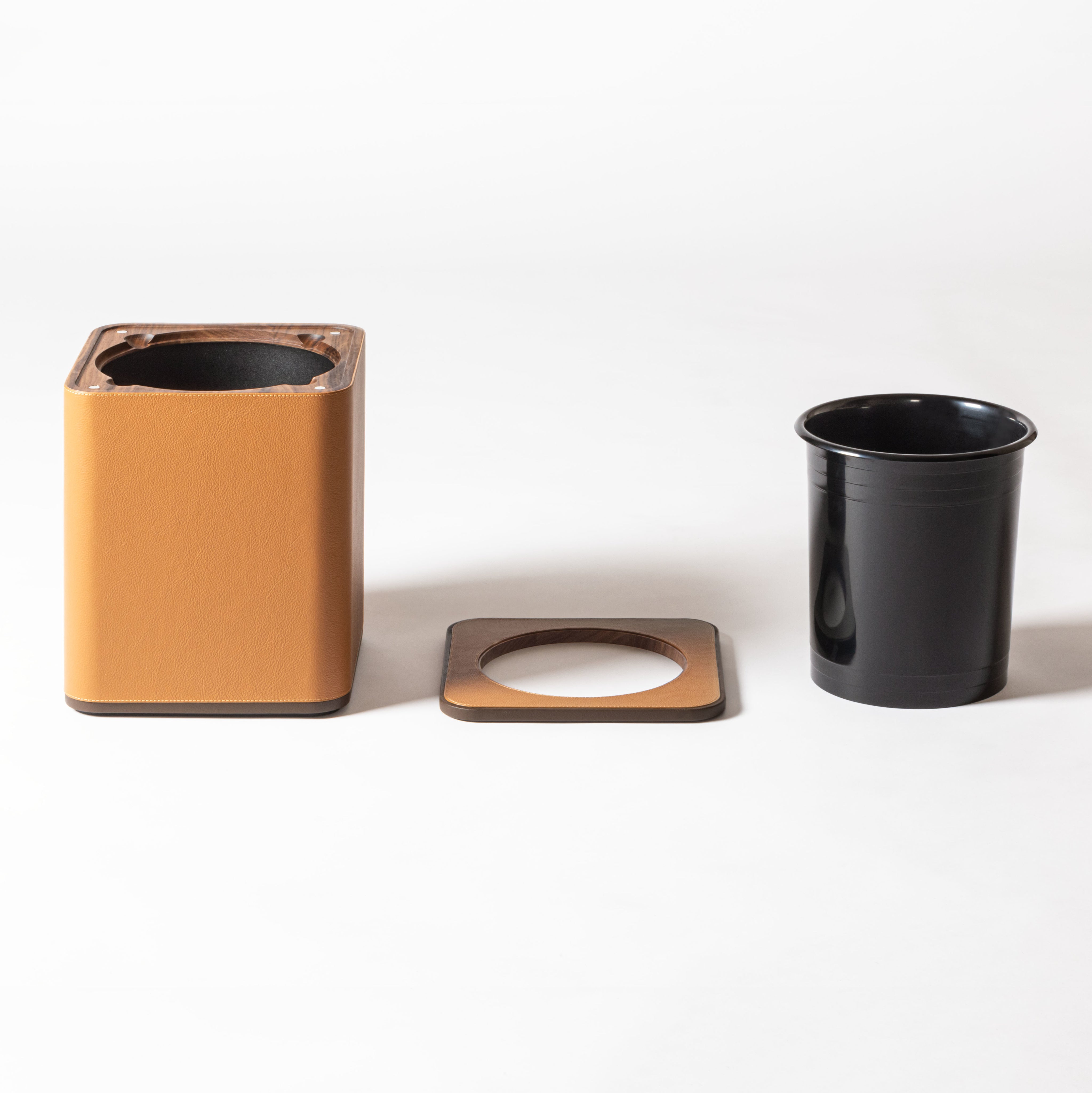 Corbeille en cuir WASTEPAPER