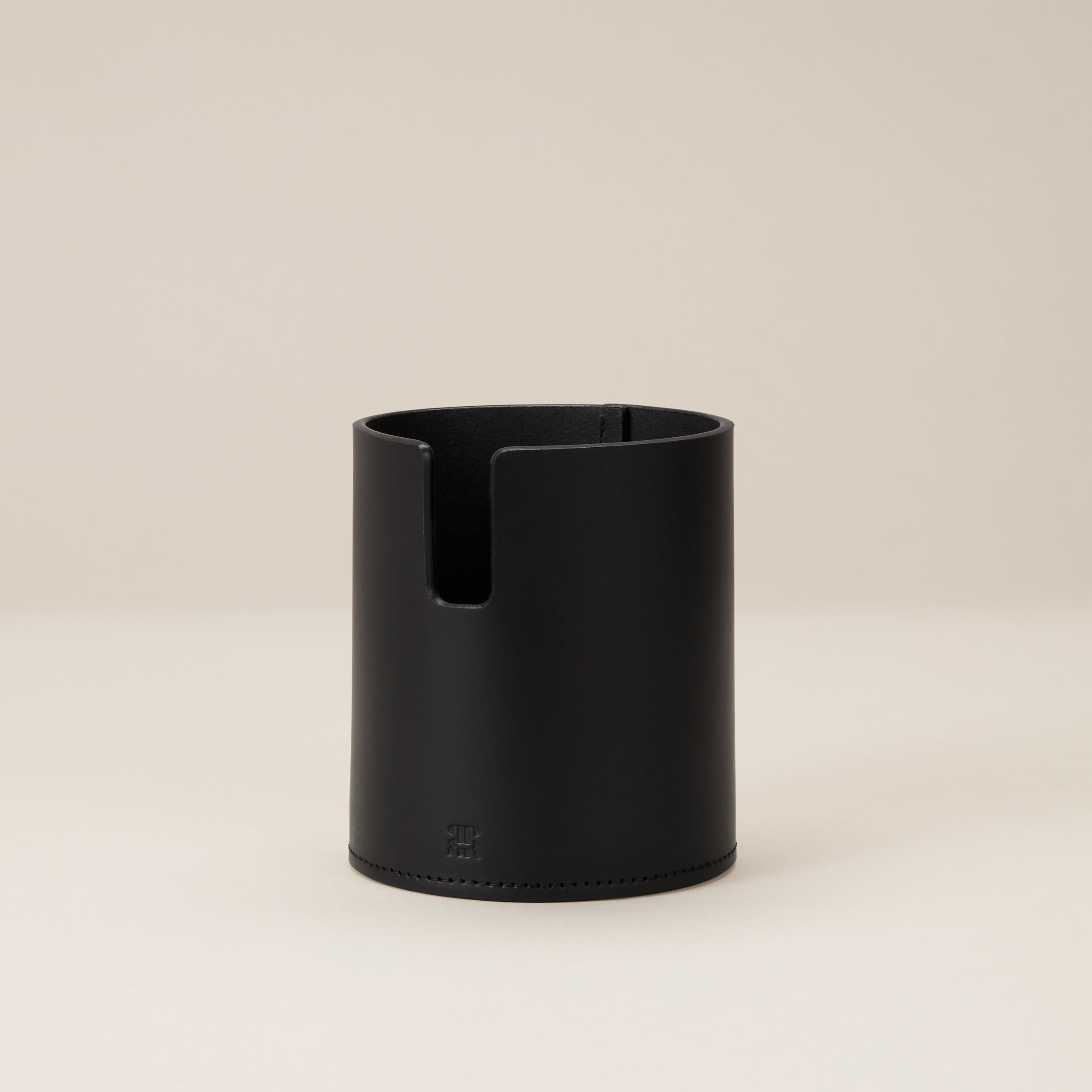 Leather Desk Gift Set — close-up of black leather pen holder