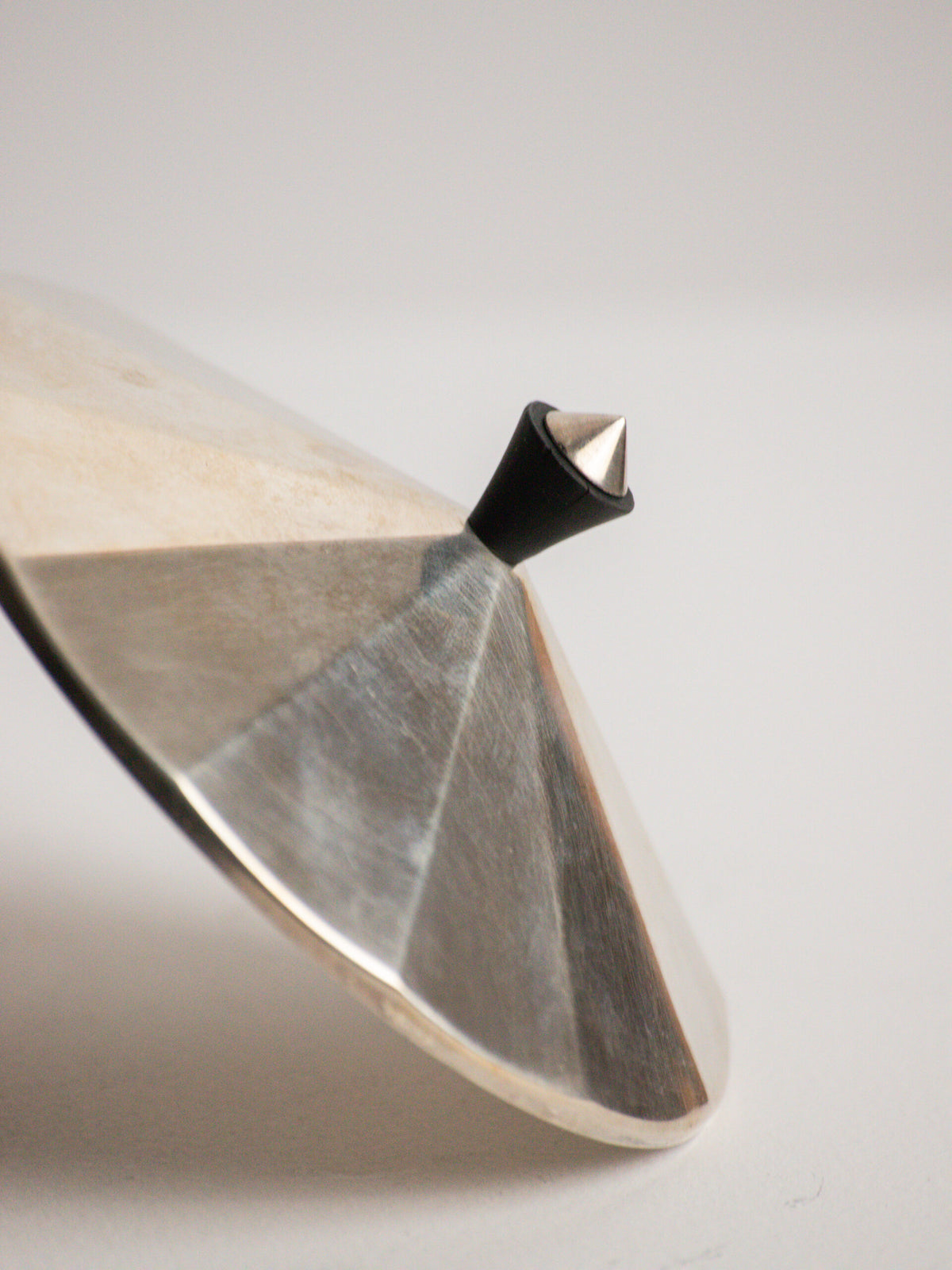 Wellner Faceted Conical Lidded Sugar Bowl in Silver-Plated Alpacca, German Art Deco, 1930s — in context