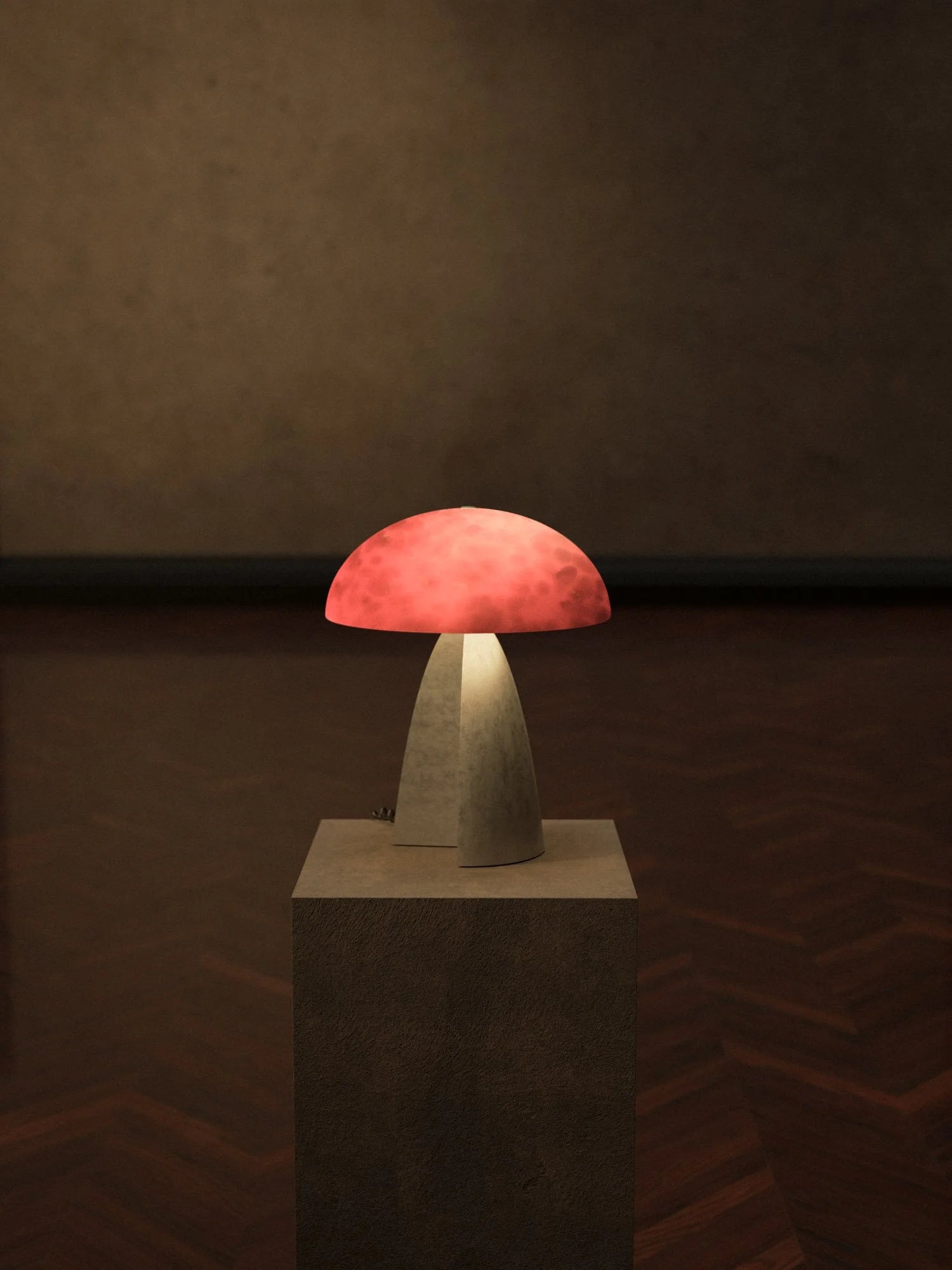 Neutrino Table Lamps in Glass and Cast Aluminium by Studio Brocky — detail view