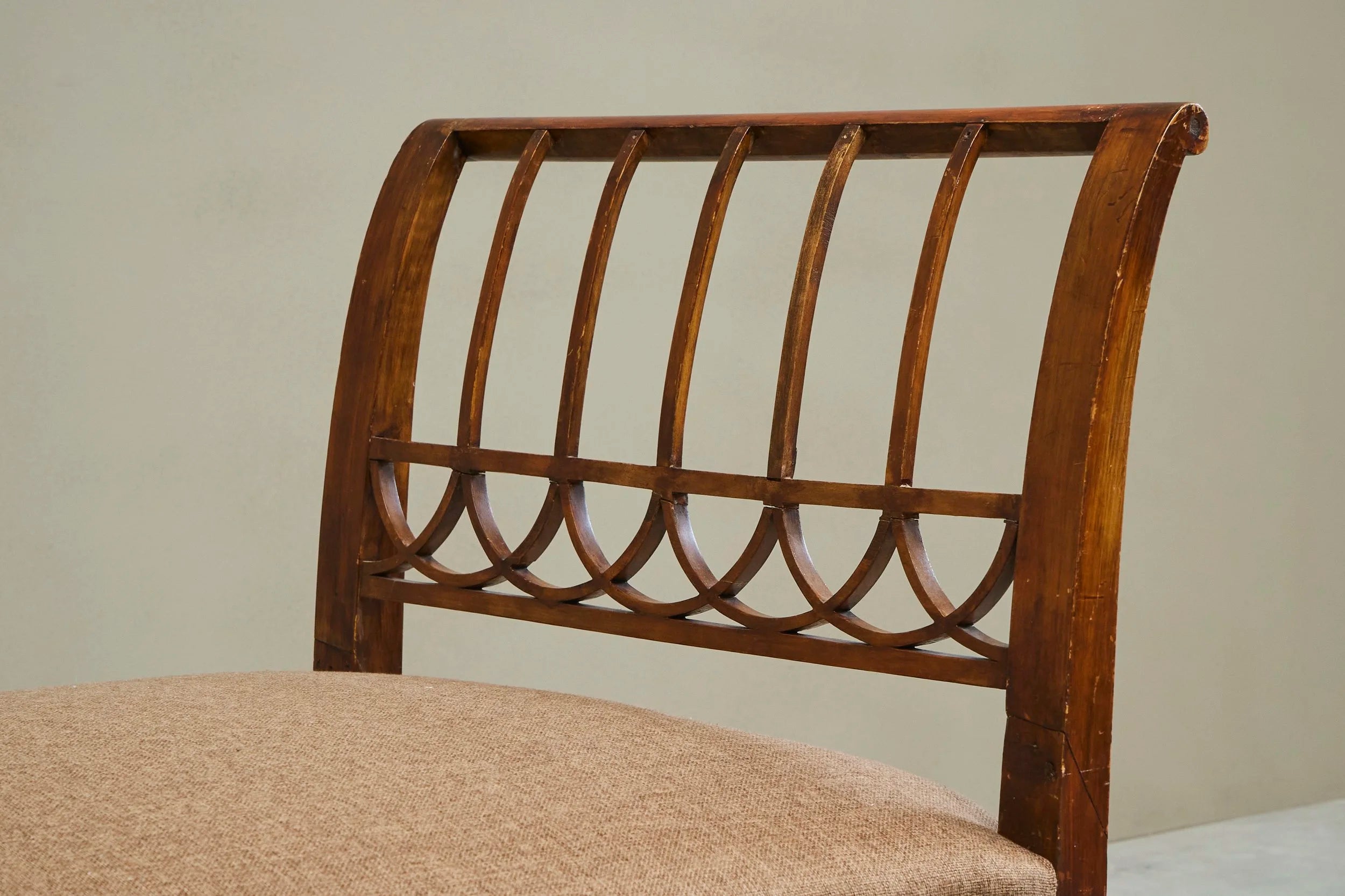 Beautiful Regency Style Daybed / Chaise Longue Europe Early 20th Century — detail view