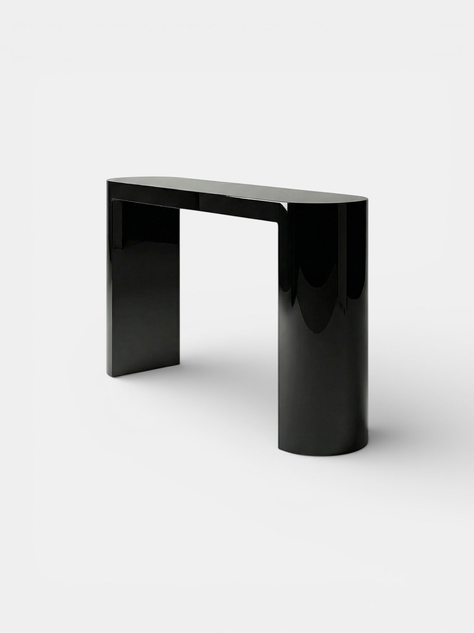 Luna Black Lacquered Console — close-up of glossy black surface