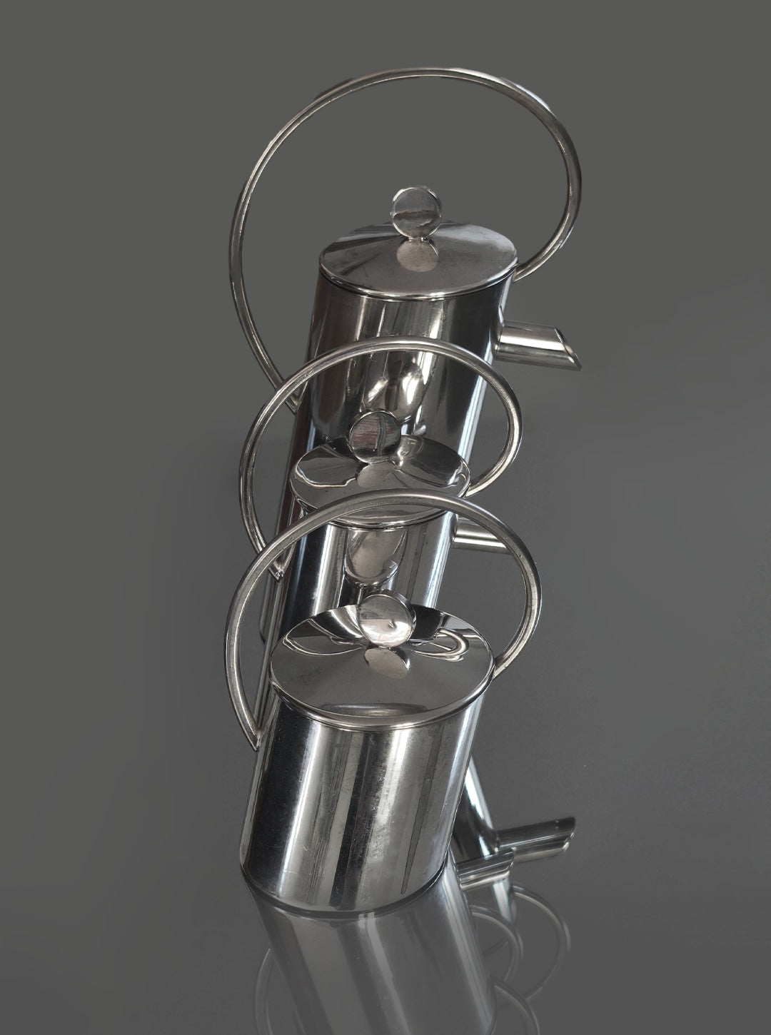 Silver-plated Italian coffee set with floating lids detail view