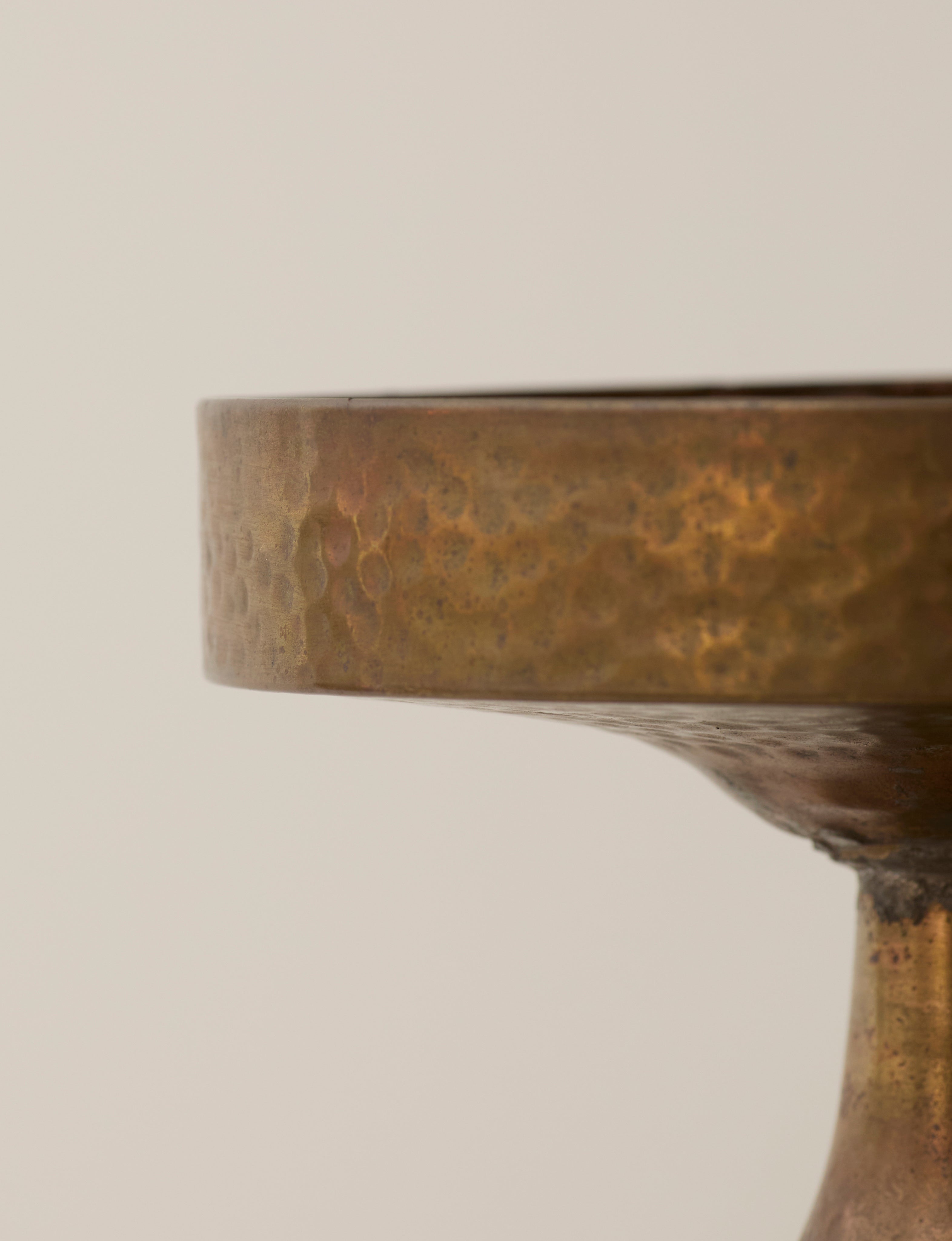 Coupe sur Piédestal en Métal