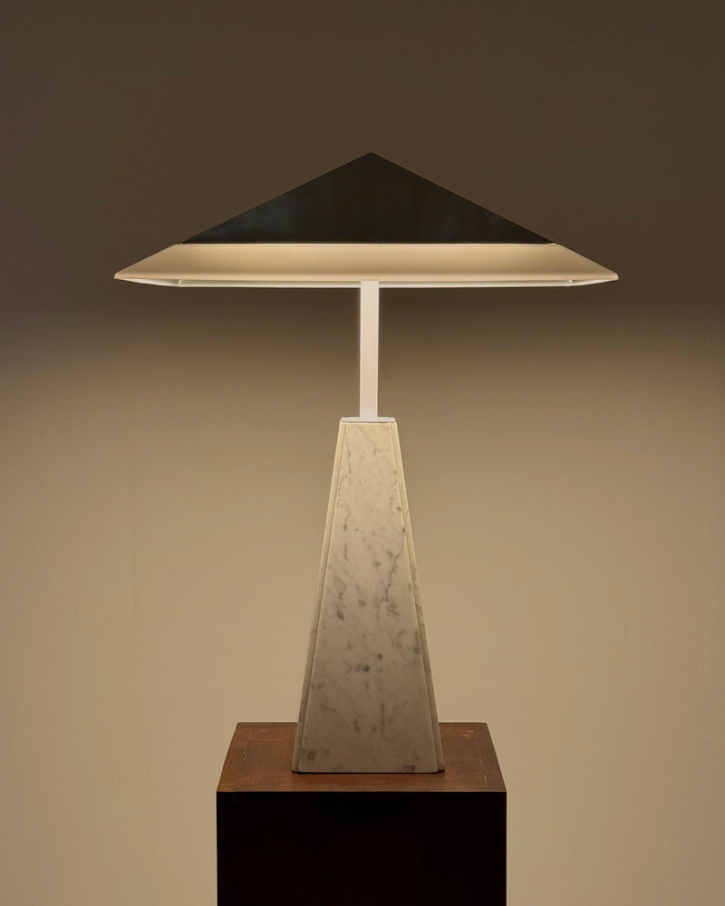 Abat Jour Table Lamp by Cini Boeri for Arteluce by Wintage | The Oblist