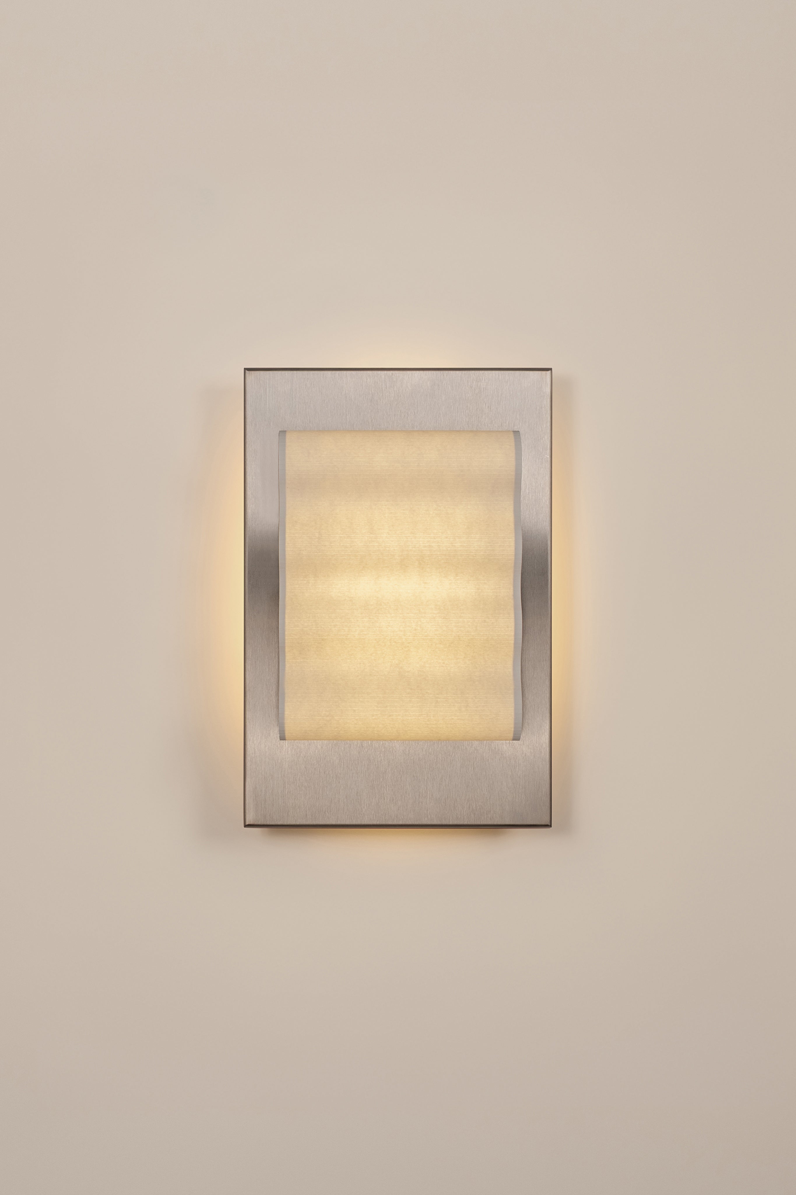 "Frame" Brut M by Violaine d'Harcourt | The Oblist