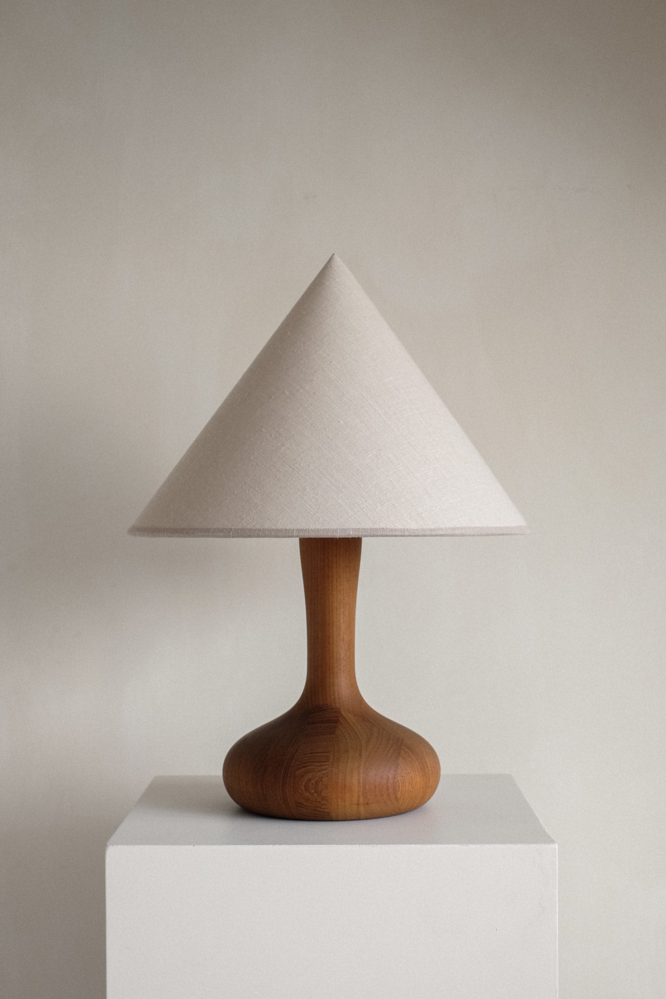1970's Table Lamp by Domus  — detail view