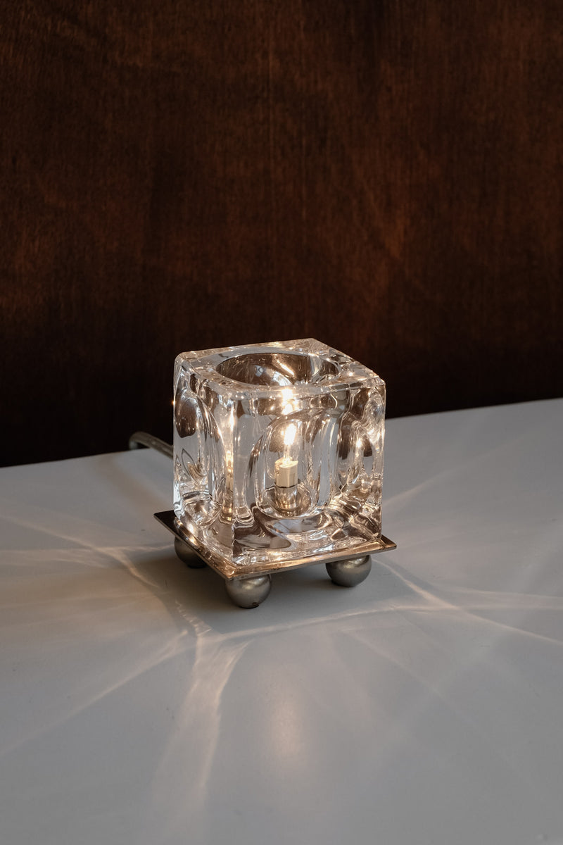 Ice Cube' Table Lamp — close-up of clear glass design on table