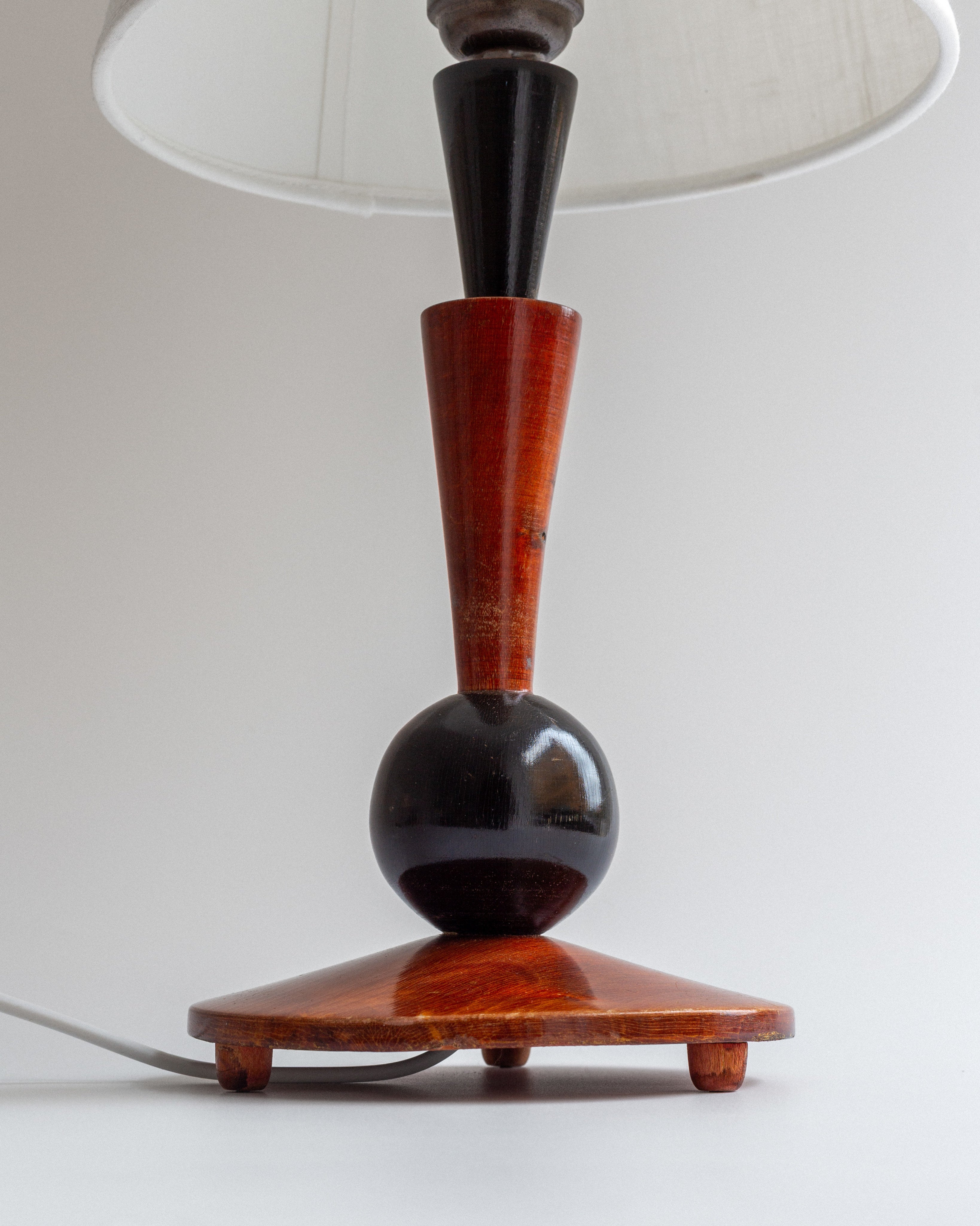 Lampe de Table Art Déco en Bois, Années 1930