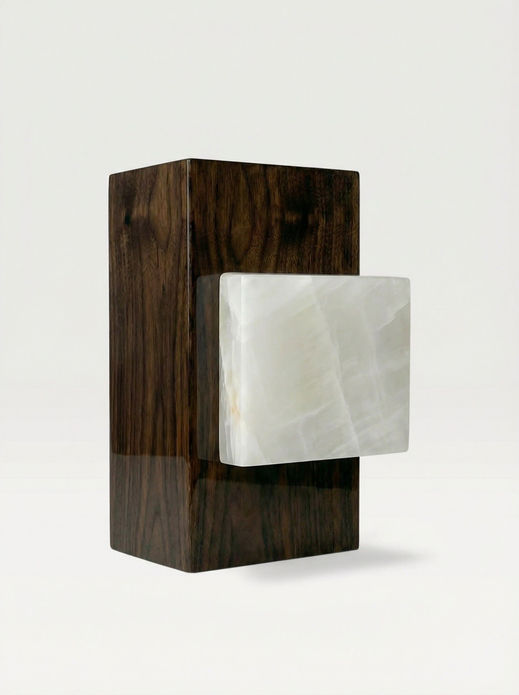Ella Wood And White Onyx — detail view