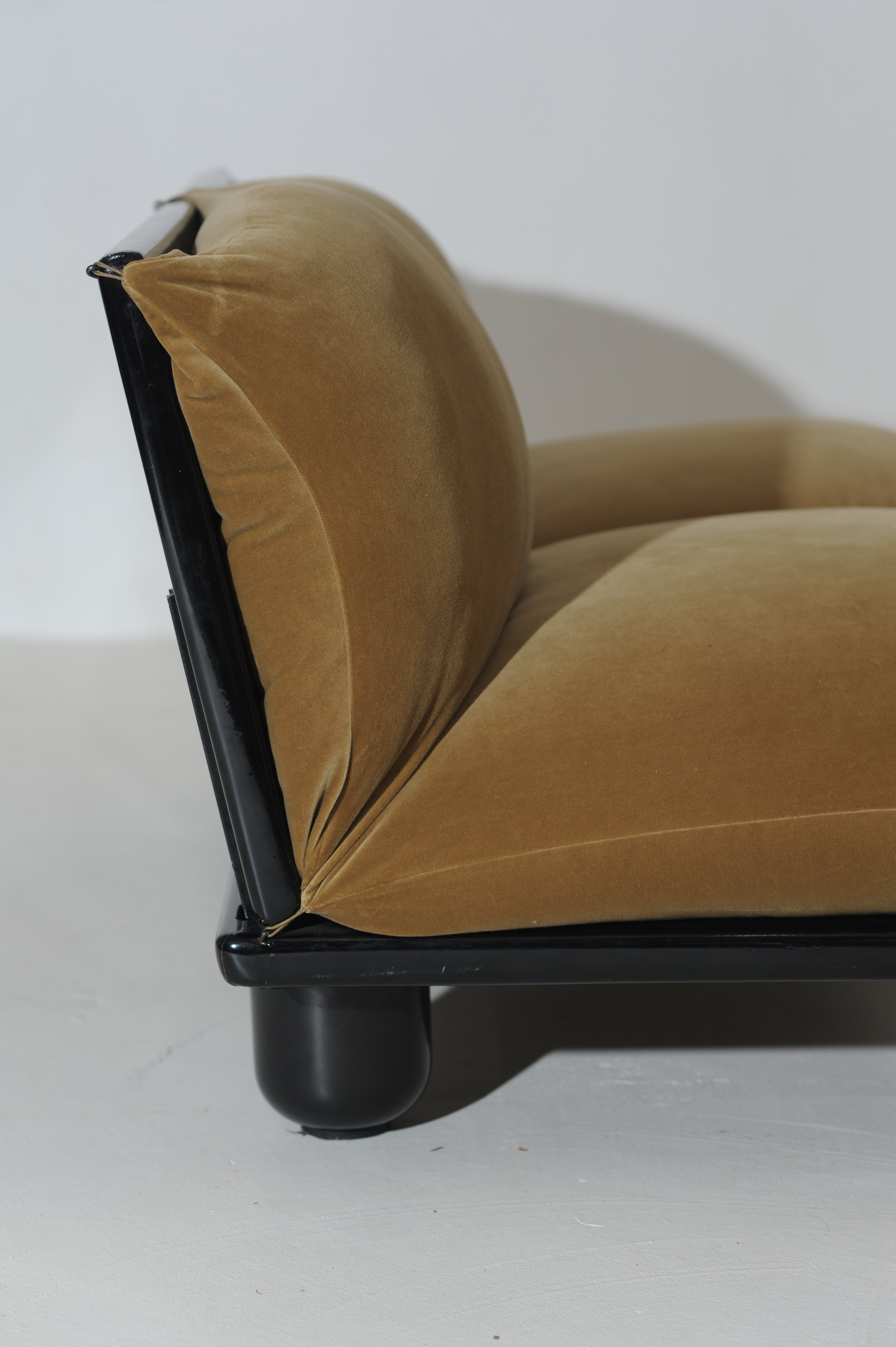 Carlo Bartoli Sofa and Table, Italy 1972