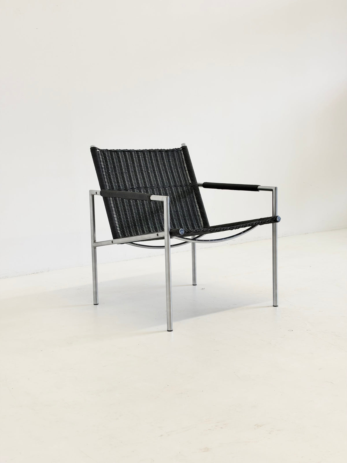 Martin Visser SZ 01 Armchair for Spectrum in Black — detail view
