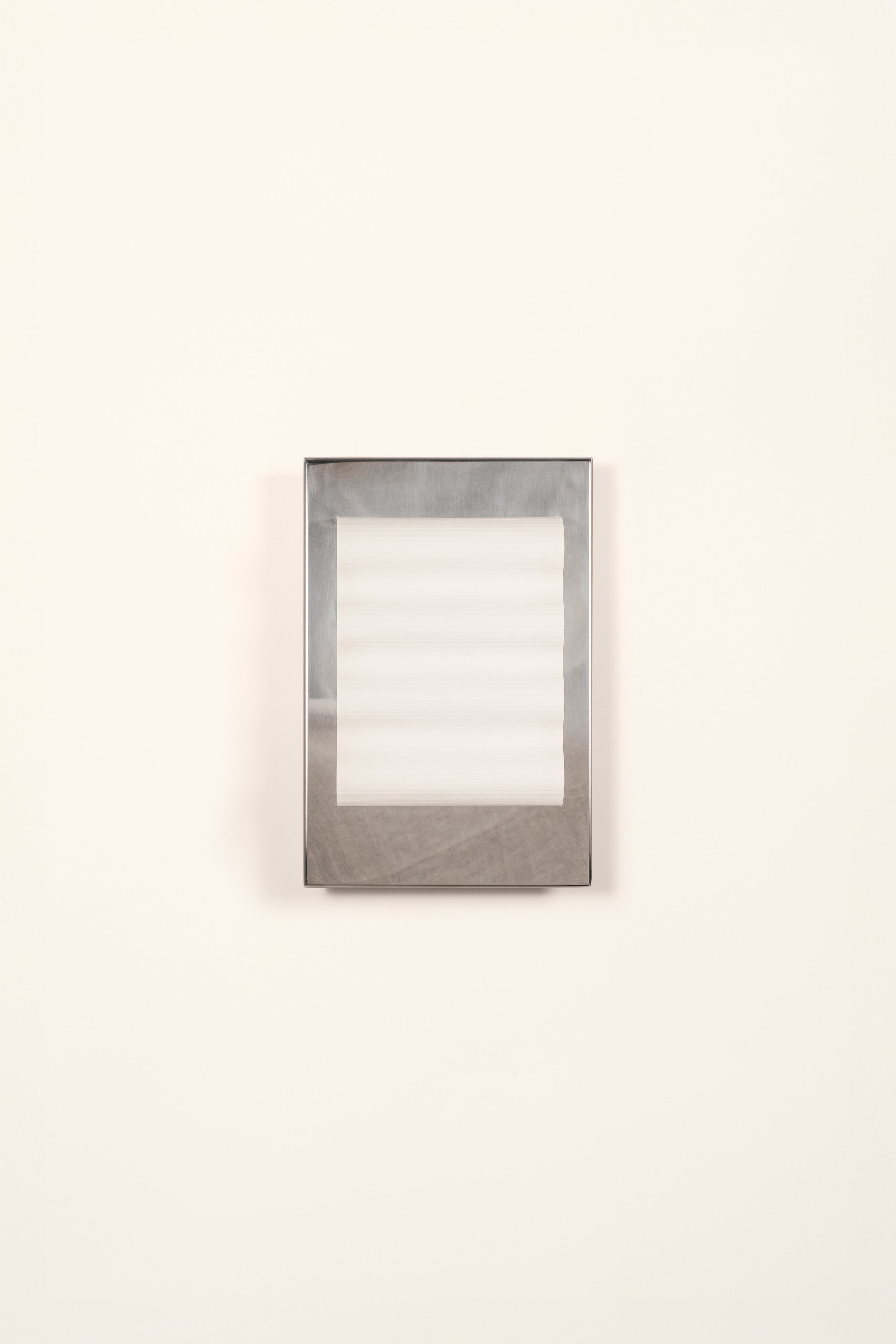 "Frame" Miroir S — side angle