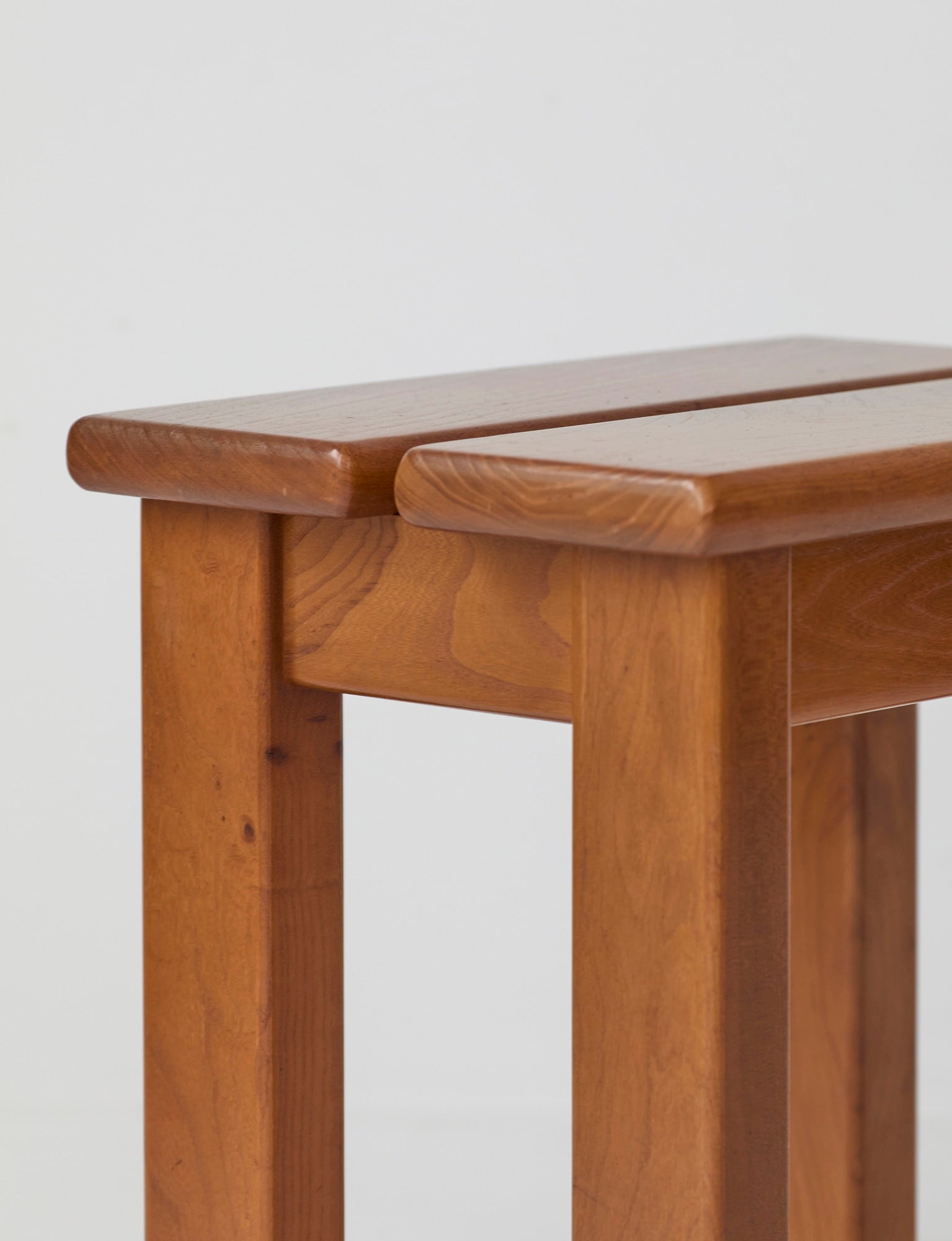 French stool in solid Elm wood by Maison Regain C. 1980 — alternate view