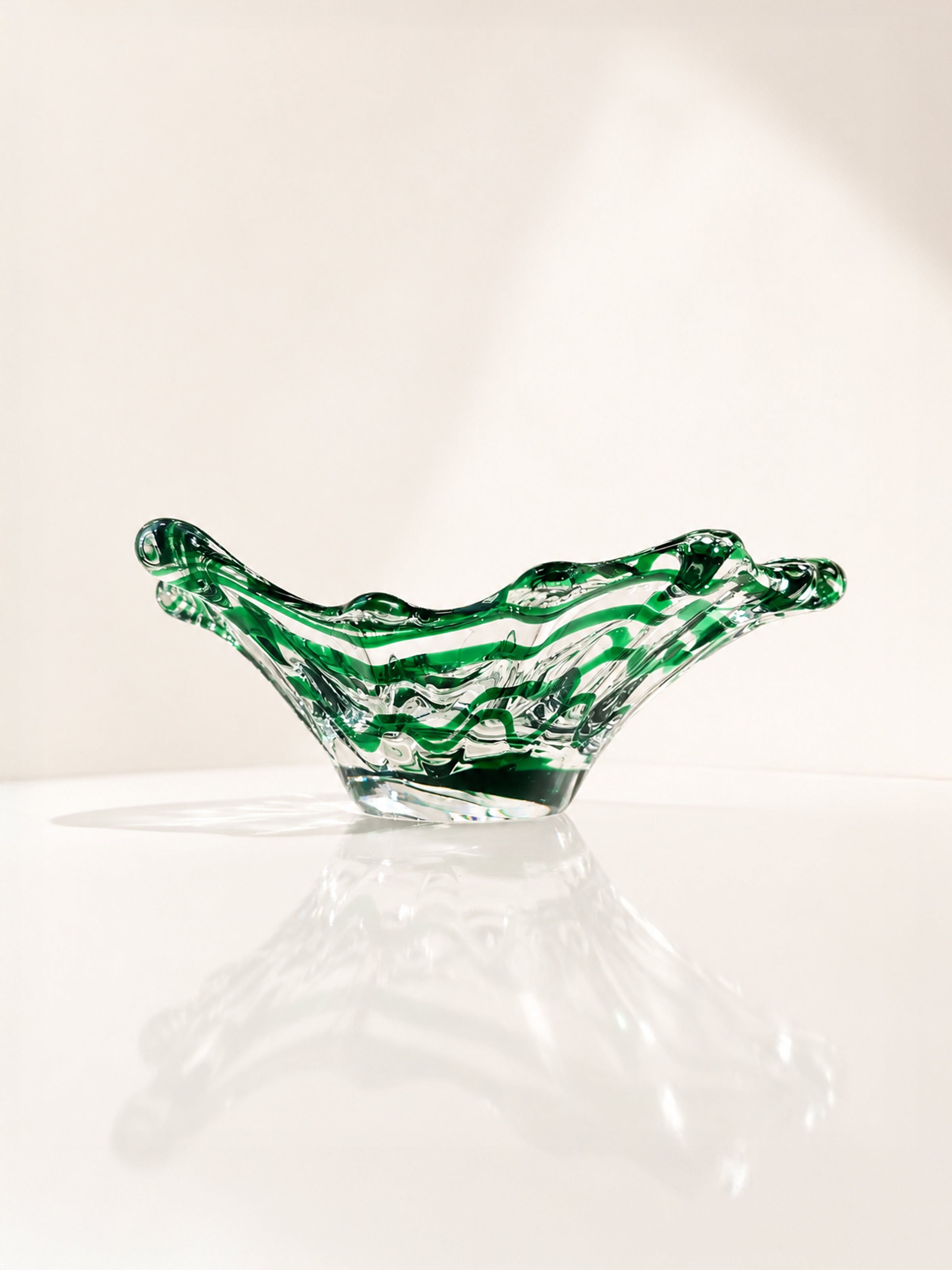 Sculptural Green Murano Glass Vide-Poche - 1960s — detail view