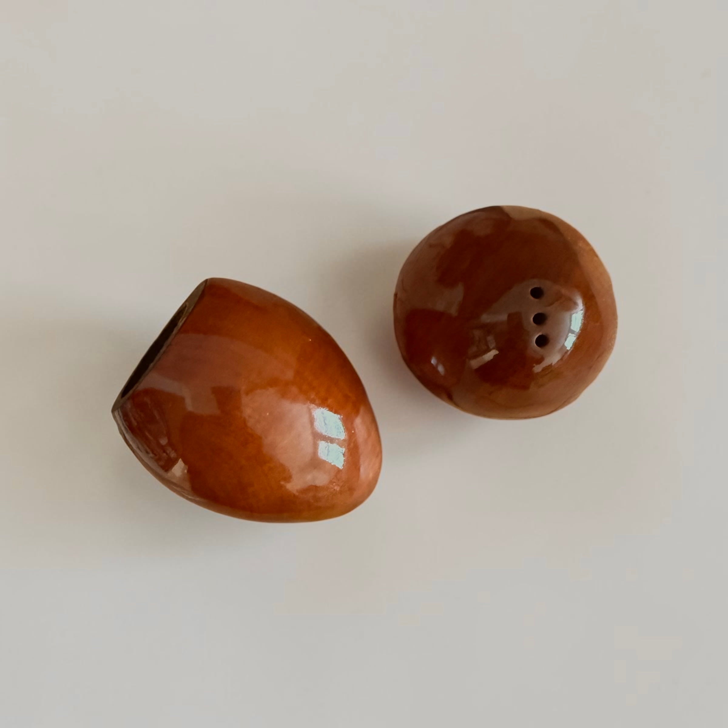 High Gloss Danish Salt & Pepper Set — detail view