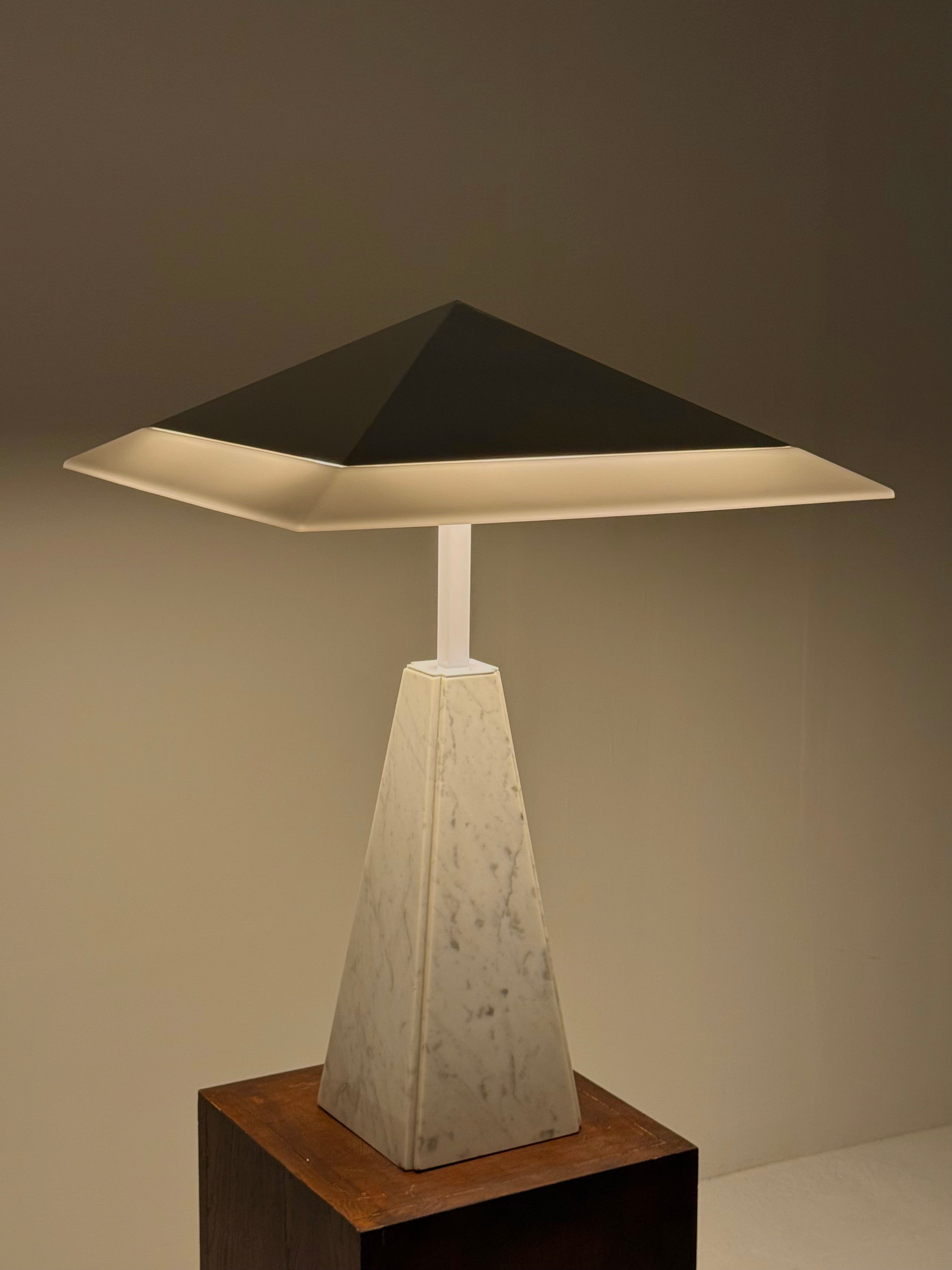 Abat Jour Table Lamp by Cini Boeri for Arteluce — view 17