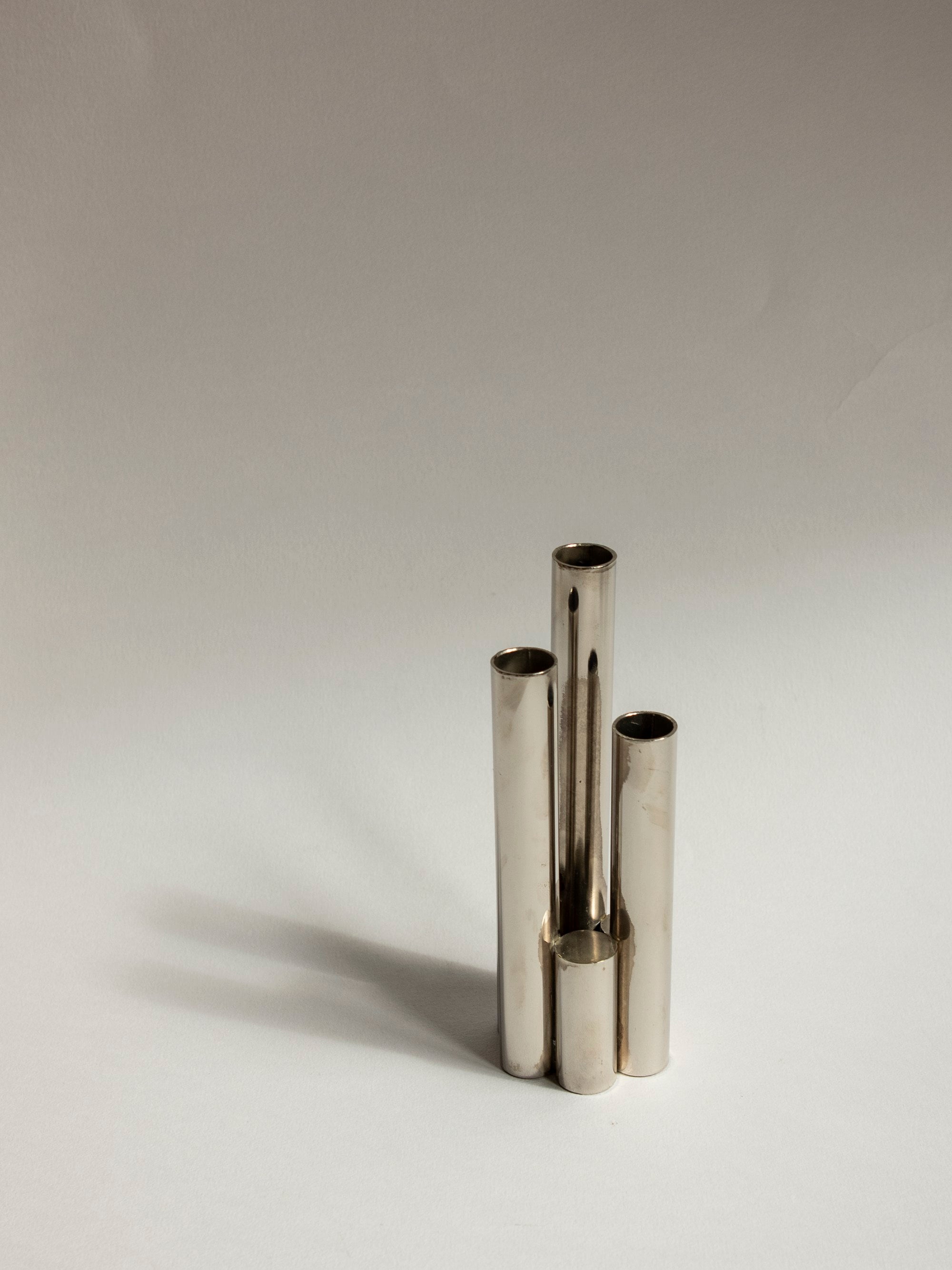 1970s Italian "Canne d'Organo" Chrome Soliflore Vase — detail view