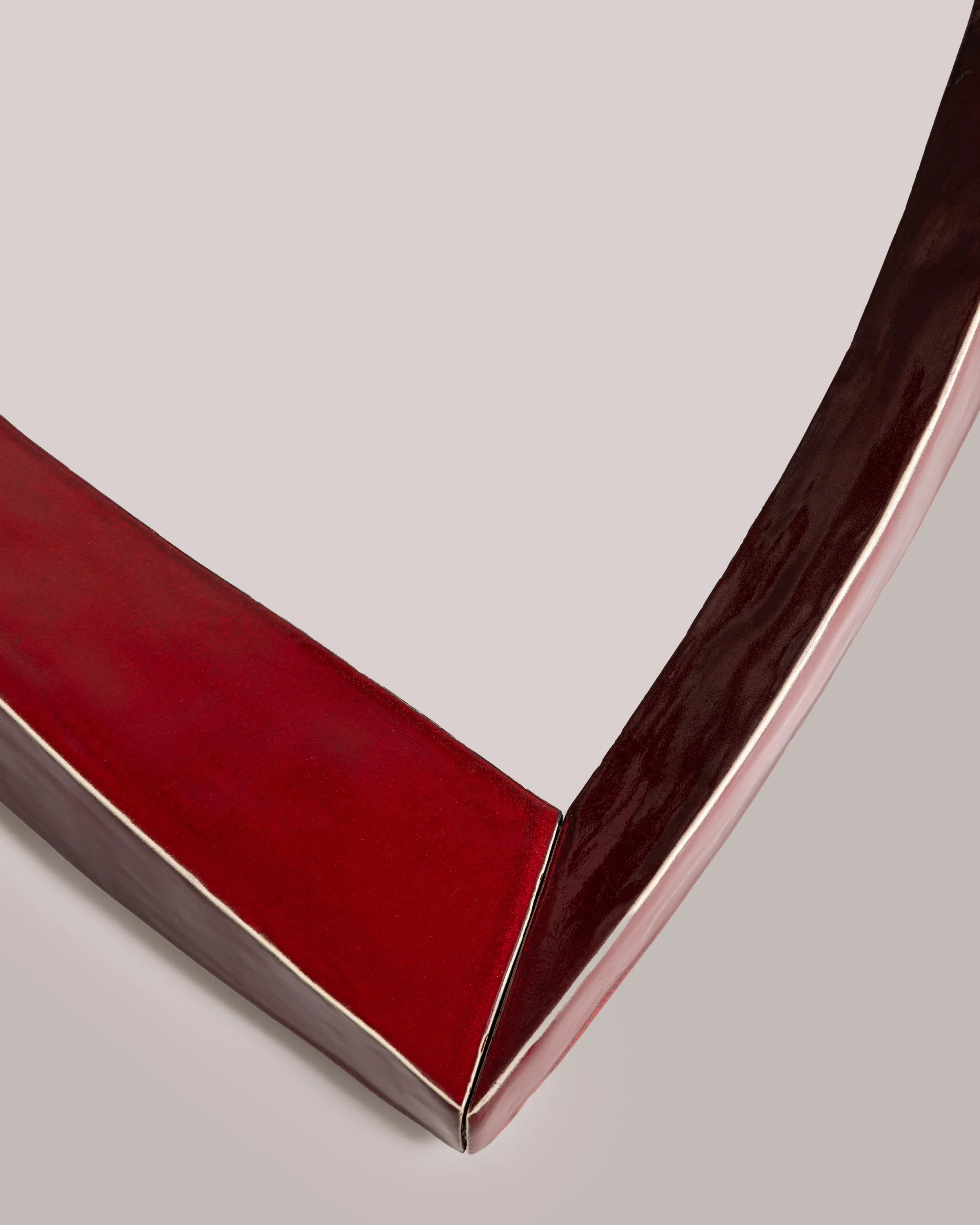 Noa Mirror — side angle