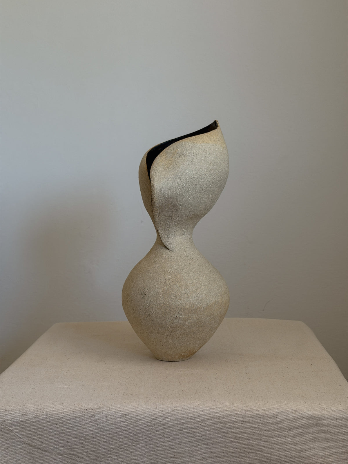 Minimalism Vase in Ceramic | Sculptural Vase | Ceramic Sculpture — alternate view