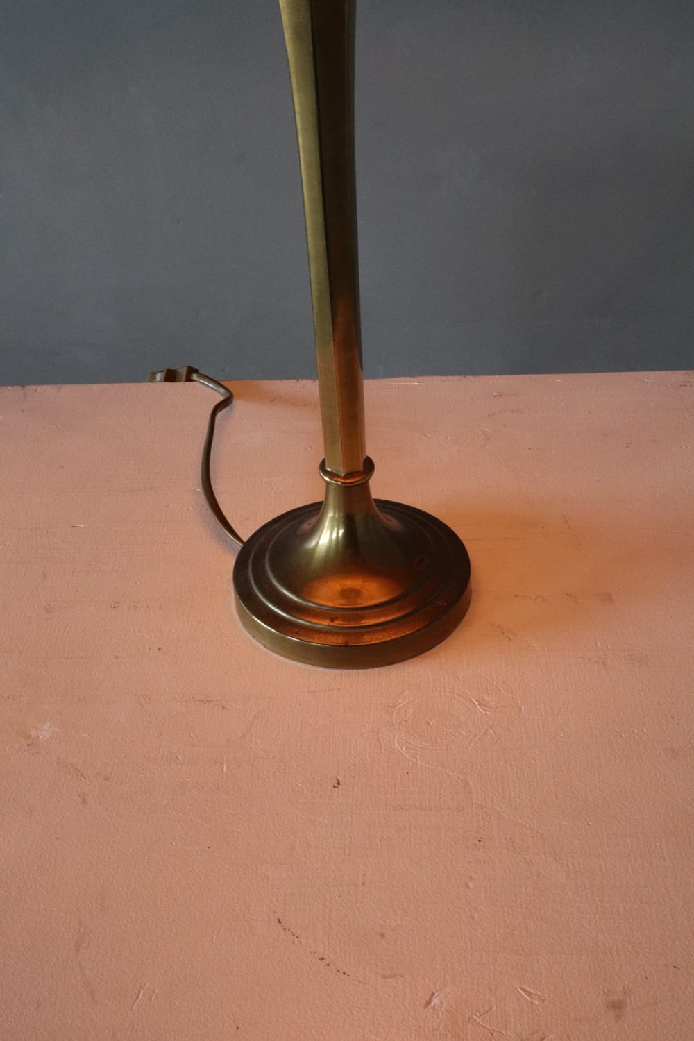Kullmann Brass Table Lamp – The Netherlands, 1970s — close-up