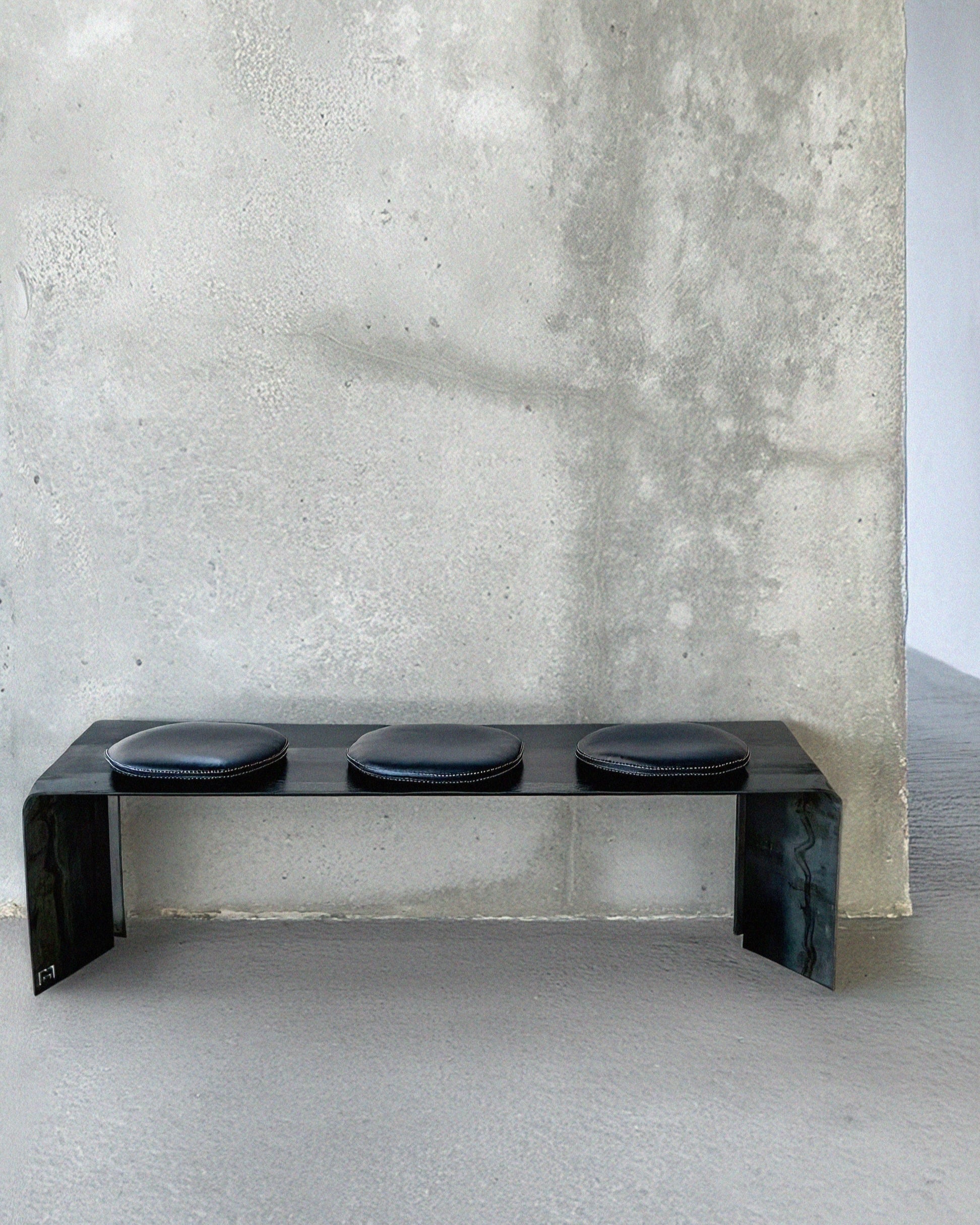 Nobu' Steel Bench by Modan | The Oblist — modern steel design, black color