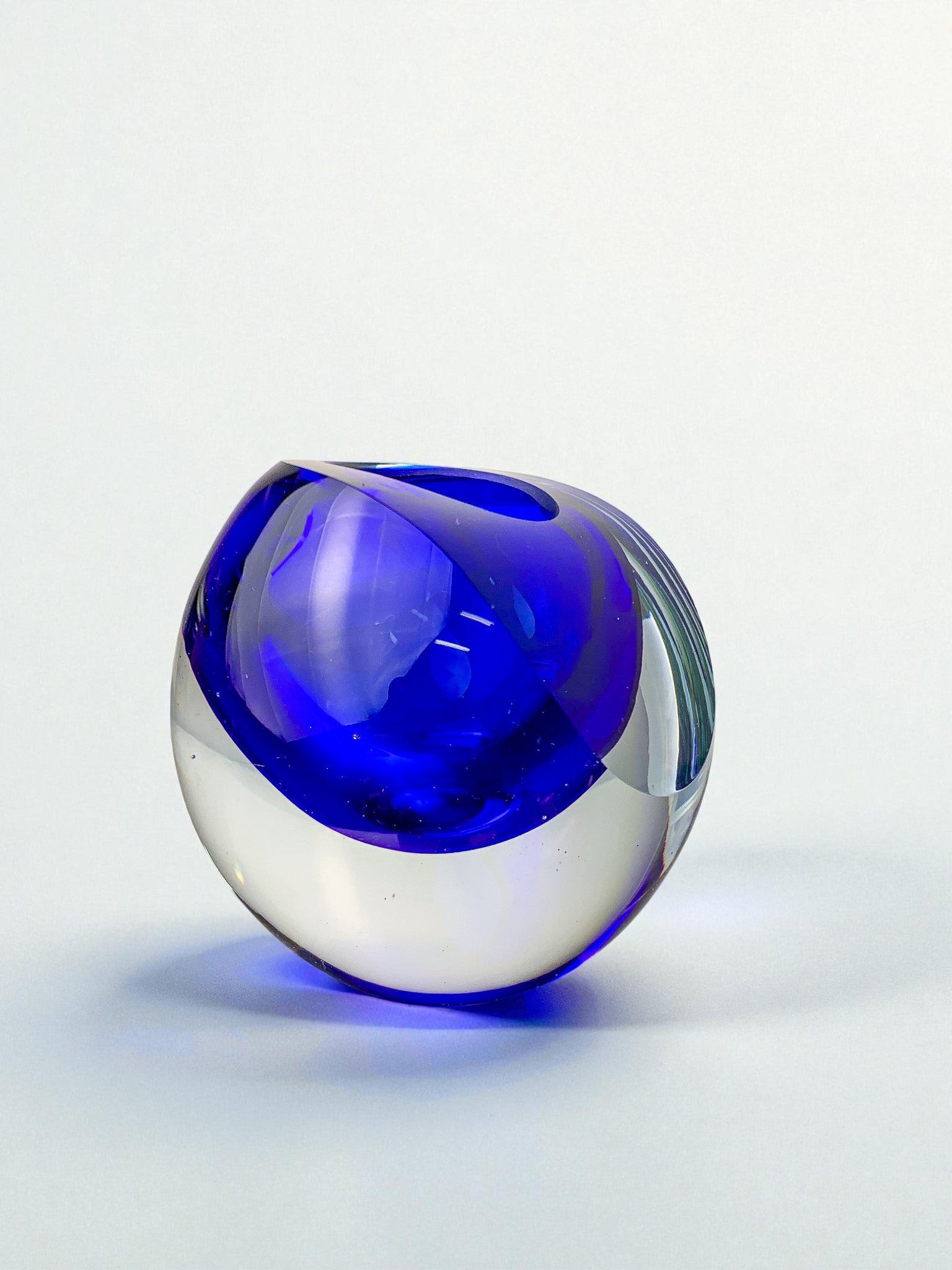 Italian Blue Sommerso Candleholder by Seguso, Murano, 1970's — close-up showing curved glass design