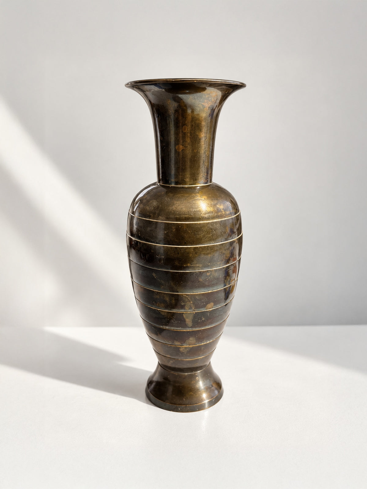 Solid Brass Art Deco Vase - 1930s by Dodo Vintage | The Oblist