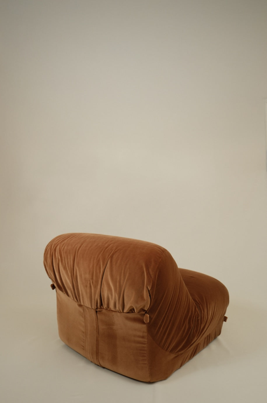 Airborne "Patate" Modular Sofa - 5 Modules — lifestyle setting