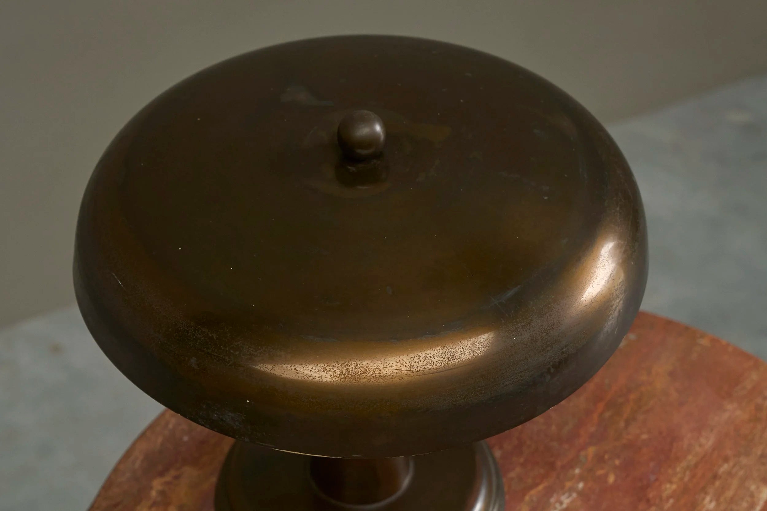 Stunning Italian Table Lamp in Patinated Brass 1950s — lifestyle setting