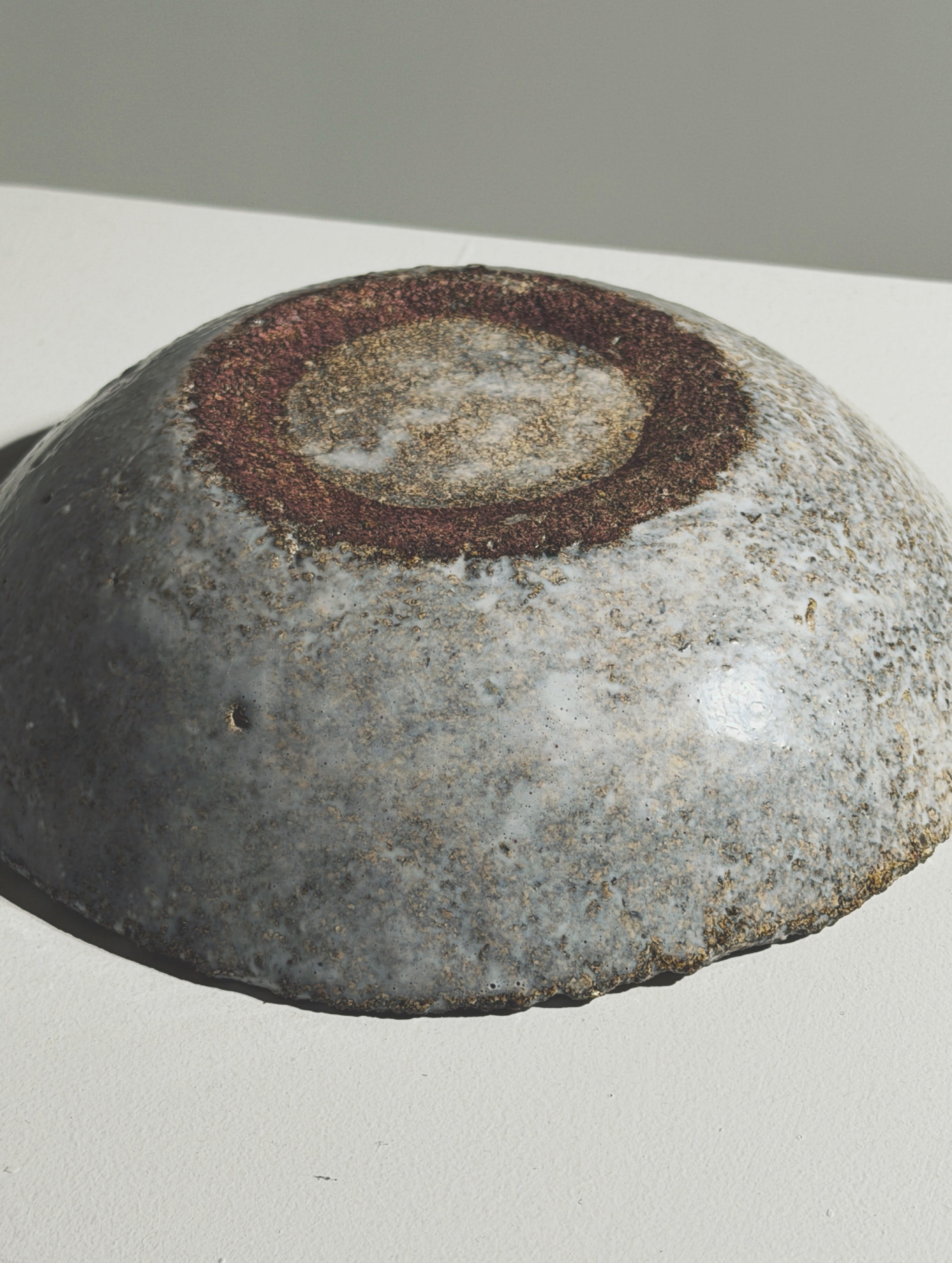 Bowl in Chamotte Stoneware by Fernande Kohler, Vallauris, circa 1960 — top view showing textured surface and earthy tones