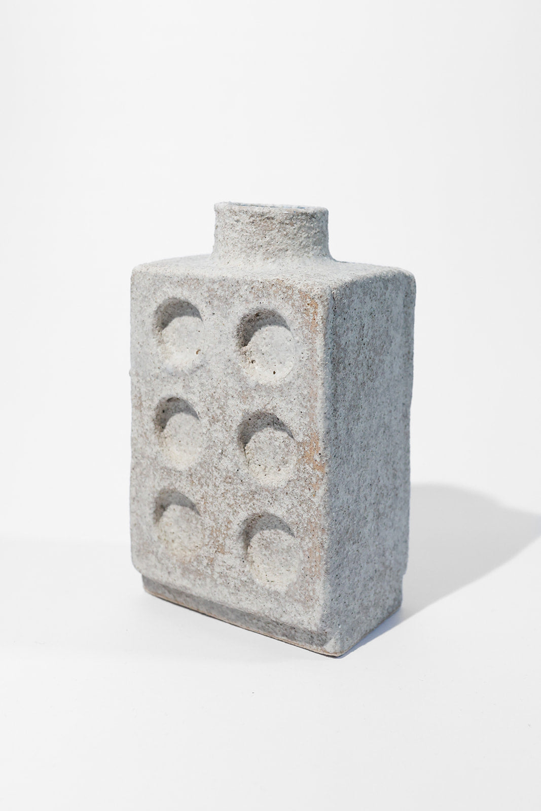 Ceramic vase Brutalist Strange Work - Small Craie 01 - 02 DUO  — lifestyle setting