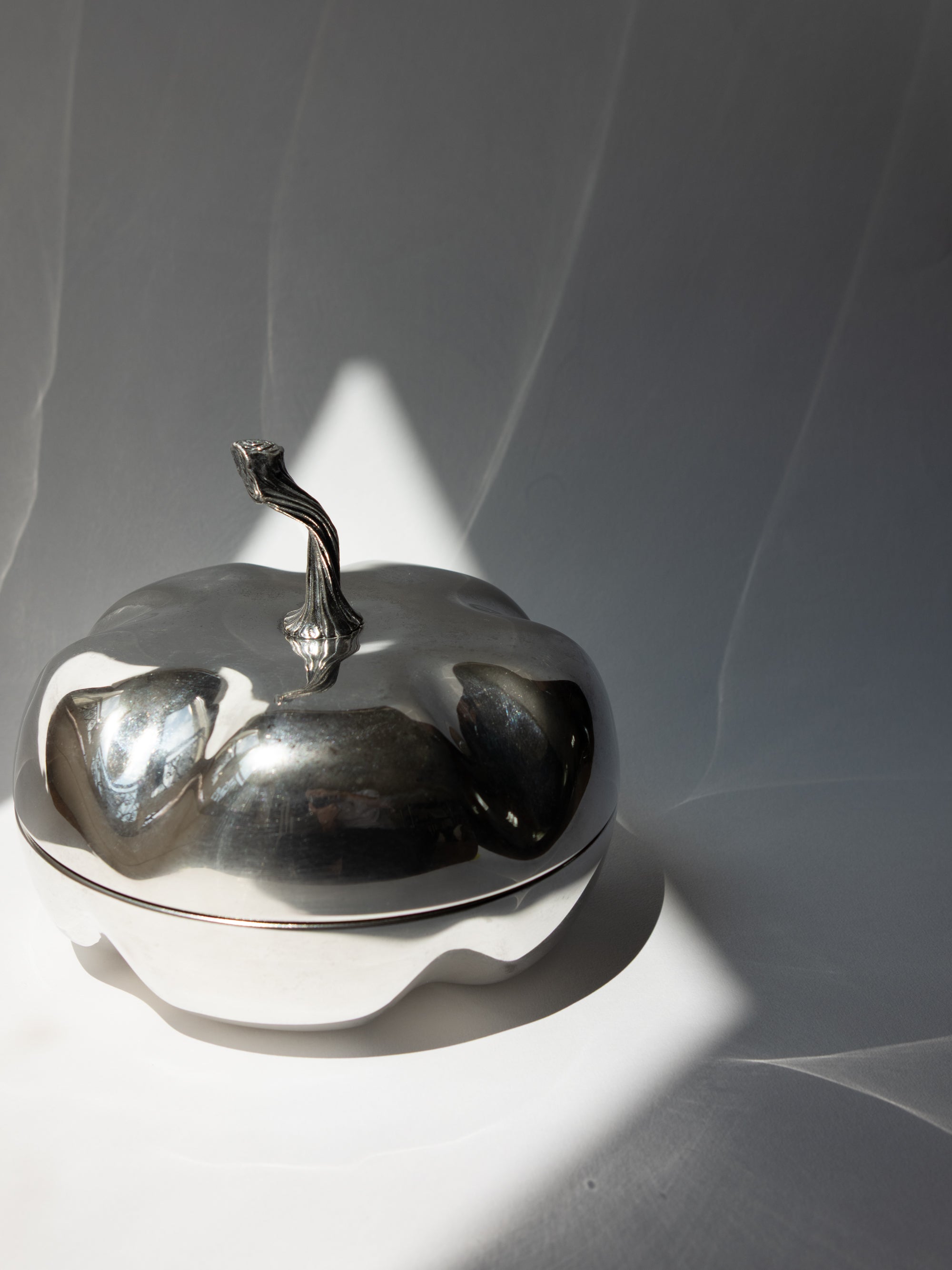 A Grand French Silver-Plated Pumpkin Bonbonnière Dish (Saint-Médard / Dior Workshop) — side angle