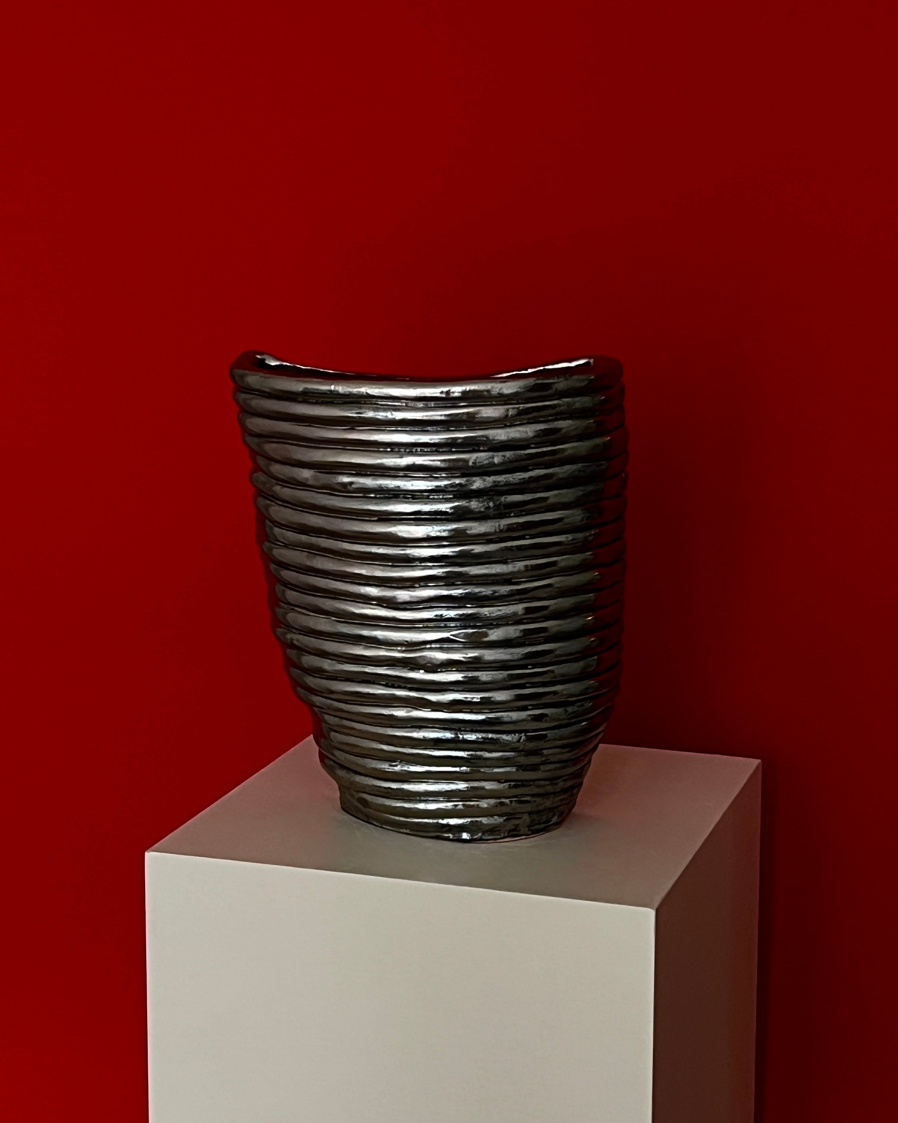 Silver metallic Vase in Stoneware by 2222Studio | The Oblist
