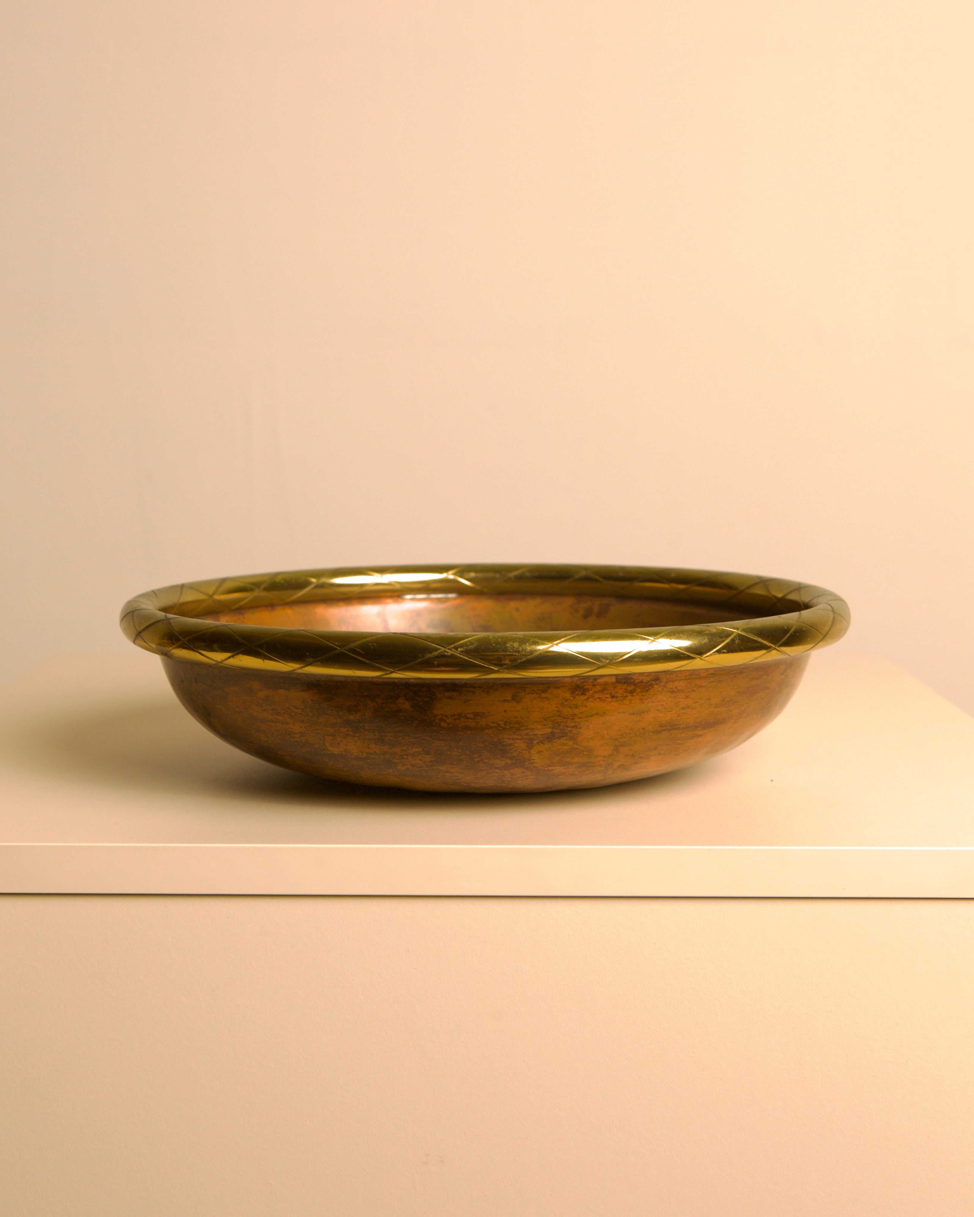 Large Italian Patinated Copper & Engraved Brass Bowl / Catchall, 1960s — detail view