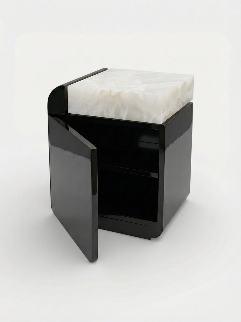 Amo Black Lacquered Wood and White Onyx — close-up of onyx top and cabinet door