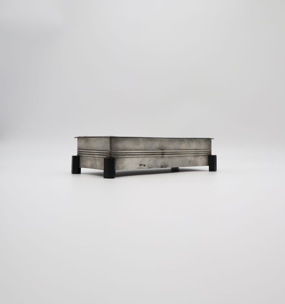 Antique George V Sterling Silver ‘Treasury’ Inkstand (c. 1910–1936) — detail view
