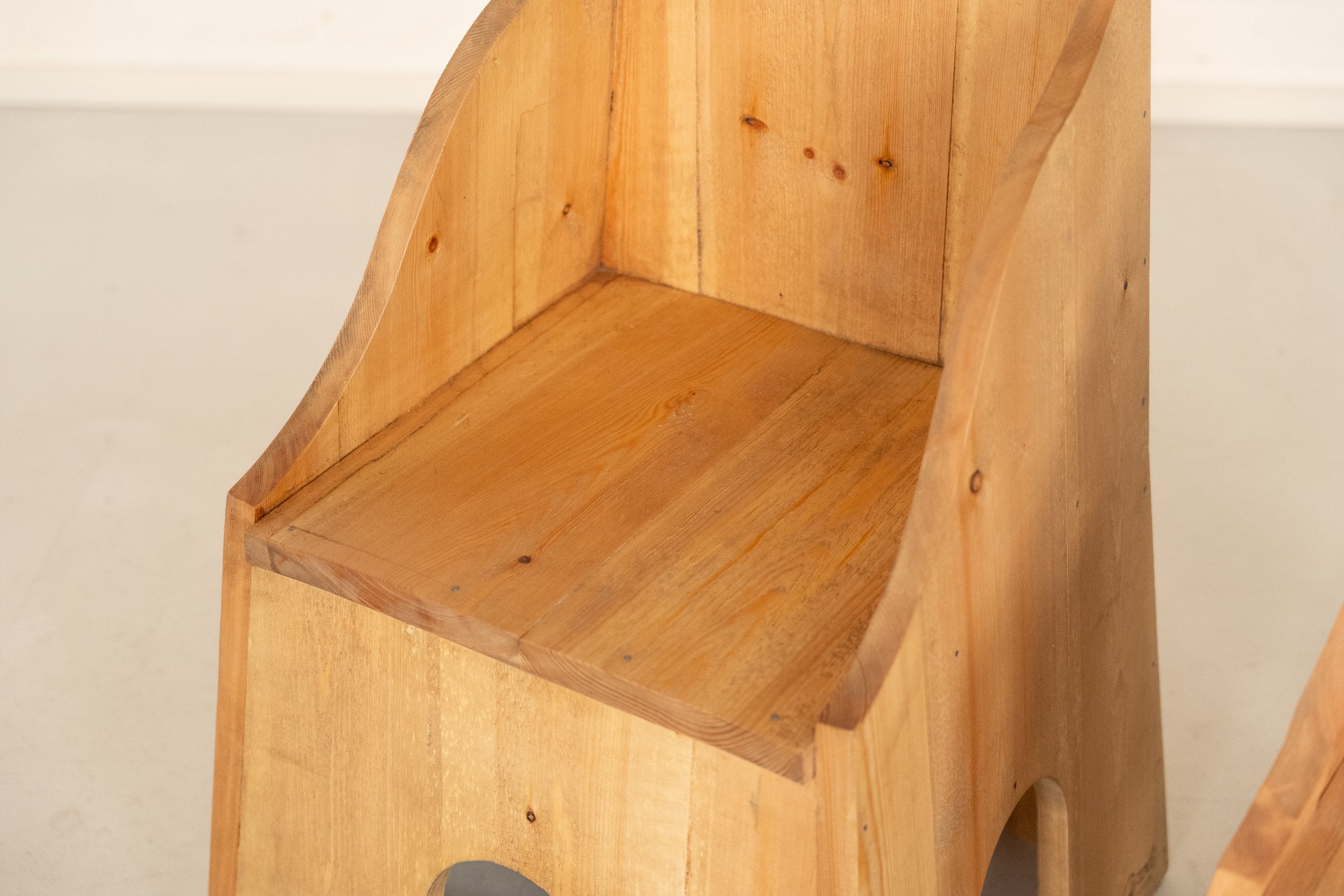 Fratina Chair by Mario Ceroli for Poltronova — back view of natural wood finish