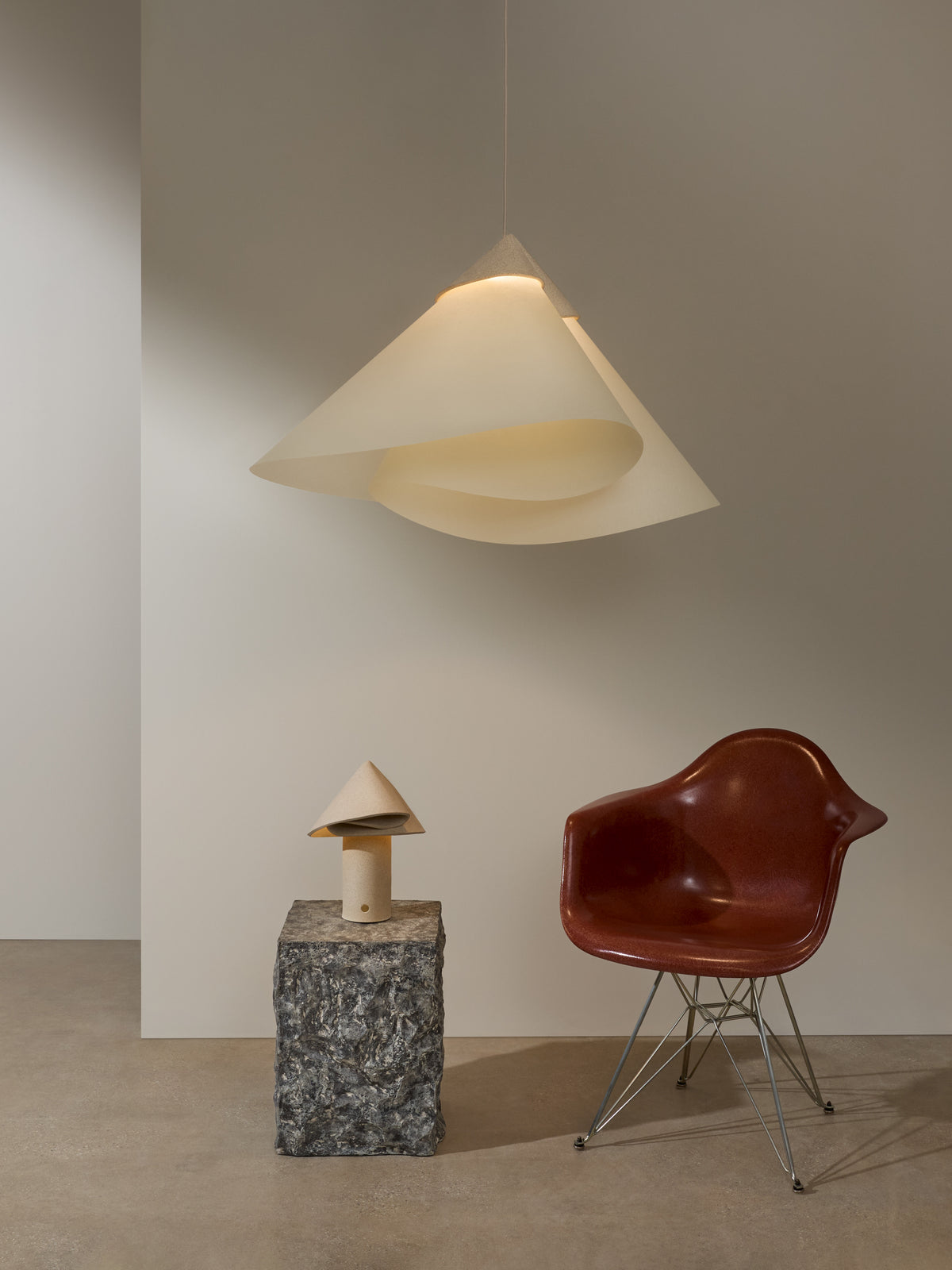 Shayd XL Pendant, Graphite — lifestyle setting