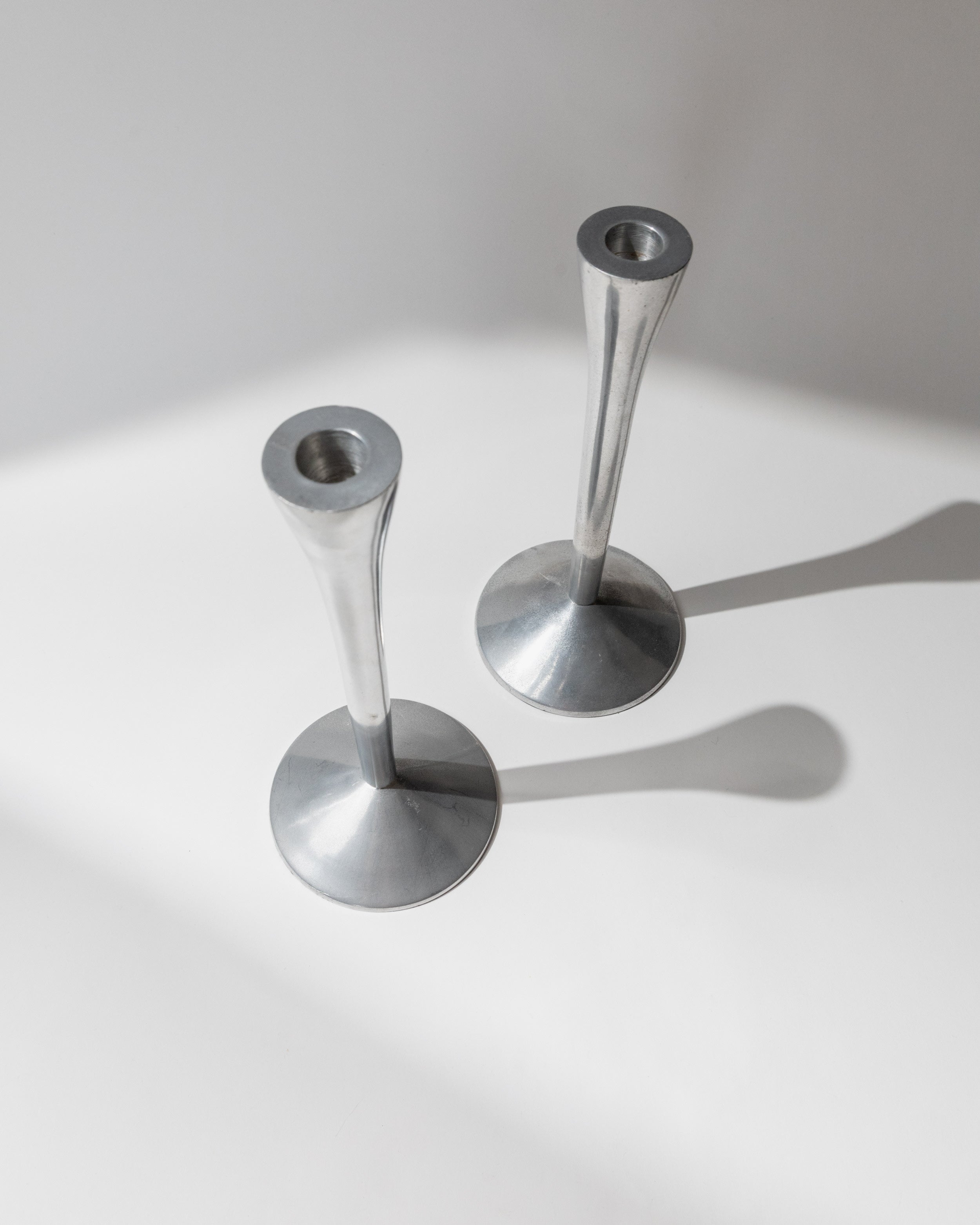 Ensemble de Bougeoirs de 2 - Acier Inoxydable, Italie Années 1970
