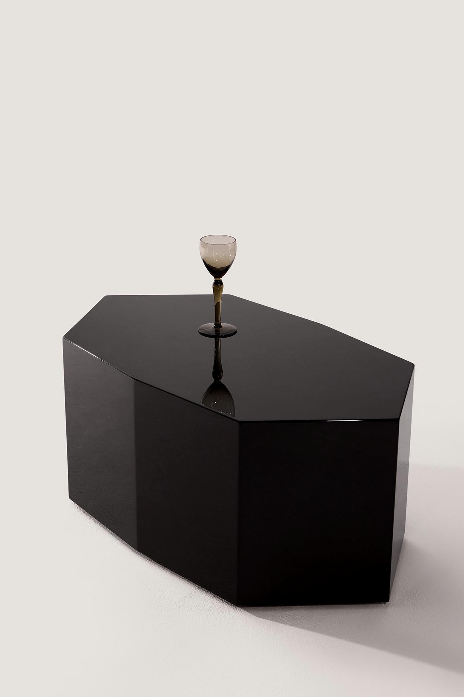 'Ame III' Lacquer Coffee Table — view 9