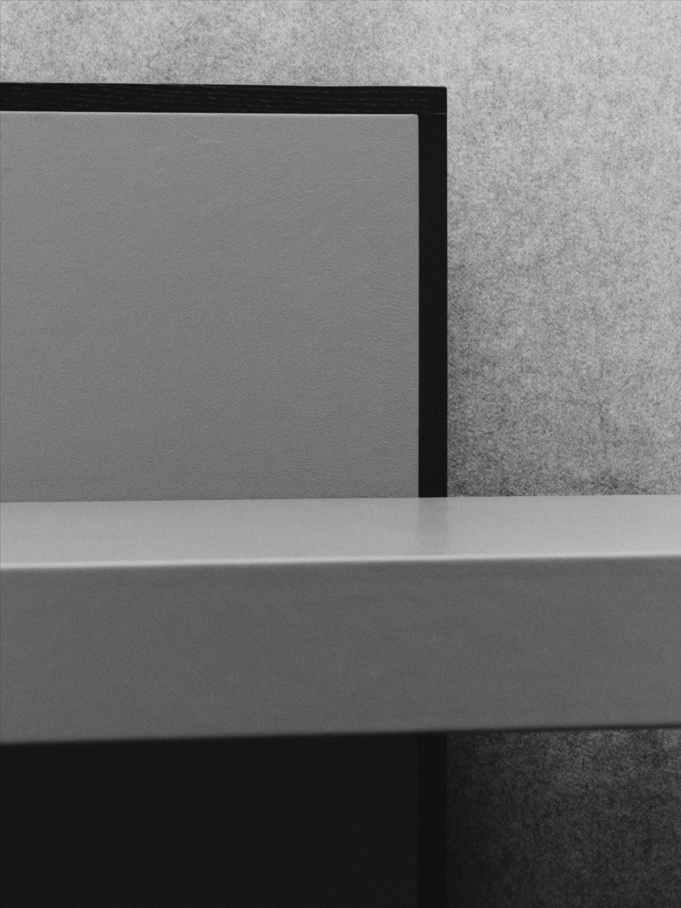 Large Banquette for 3, OPA Collection — close-up