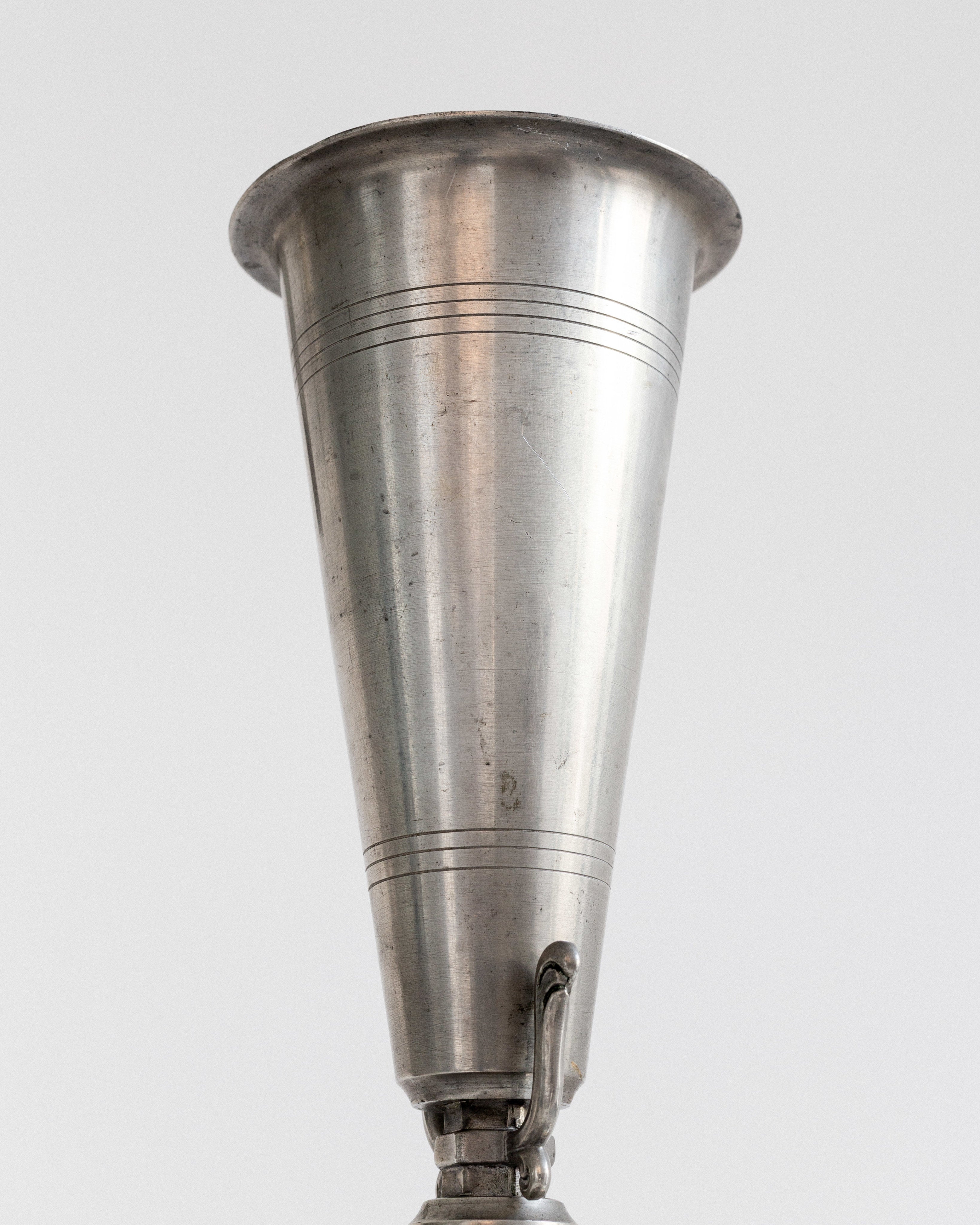 Vase en étain Art Déco par C.G. Hallberg, Suède, 1935