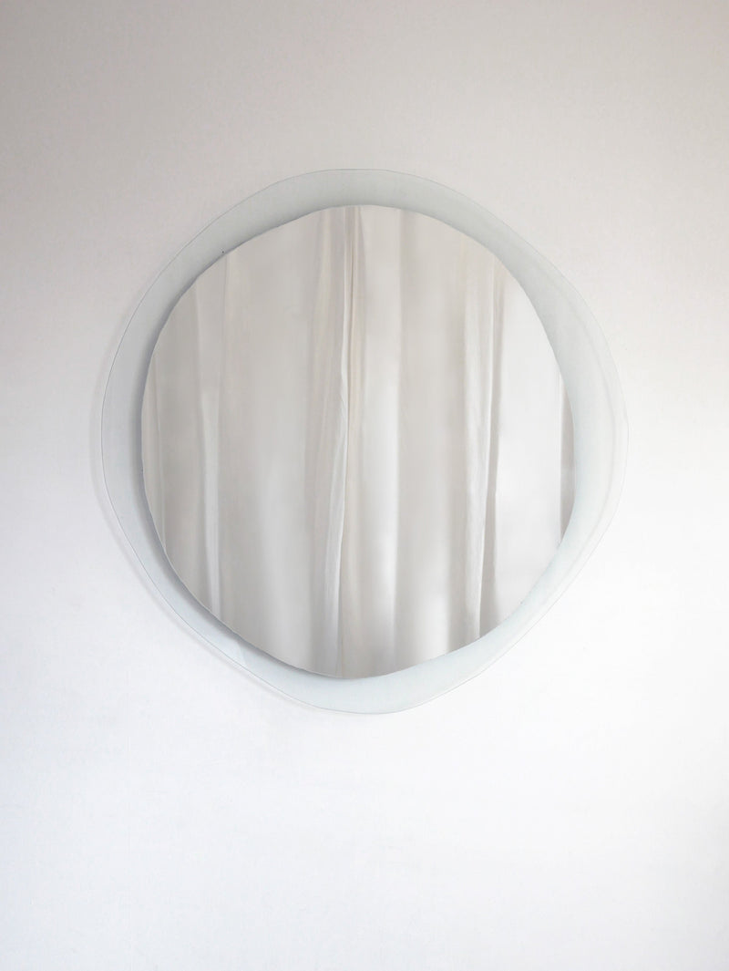 Mirror Ombrée Clair — detail view