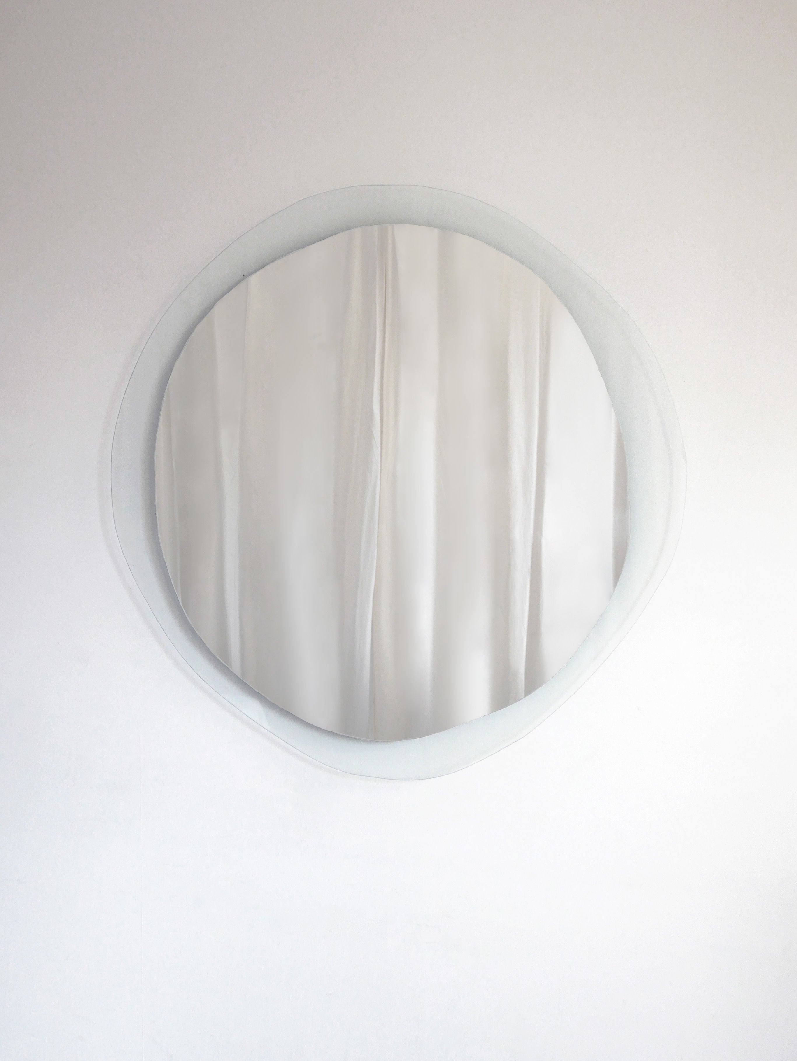 Mirror Ombrée Clair — detail view