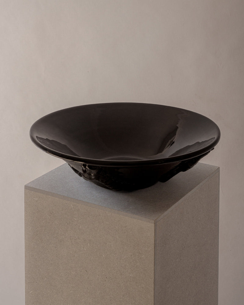 The Drago Bowl in Ceramic — close-up